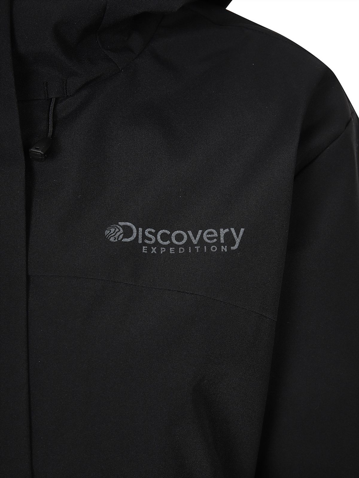 디스커버리 익스페디션(DISCOVERY EXPEDITION) 베르텍스 여성 크롭 자켓 (BLACK)
