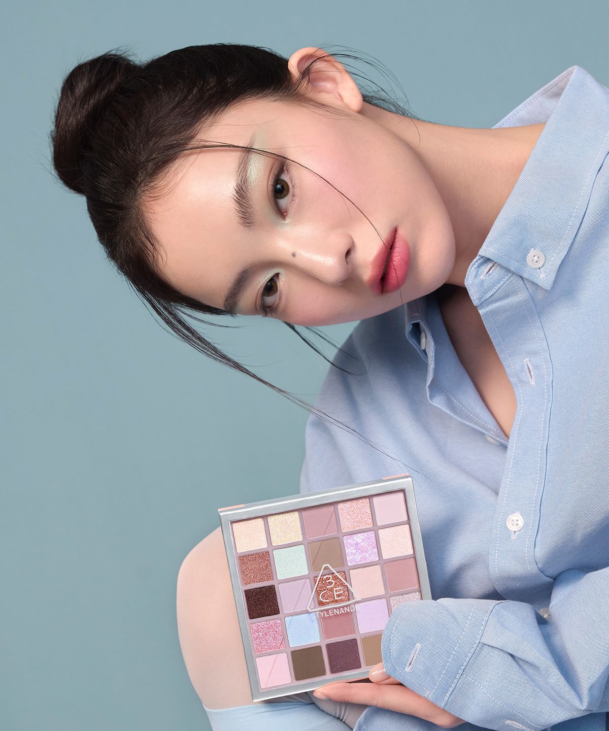 쓰리씨이(3CE) XL 아이섀도우 팔레트 (증정 미니틴트+멀티브러쉬)