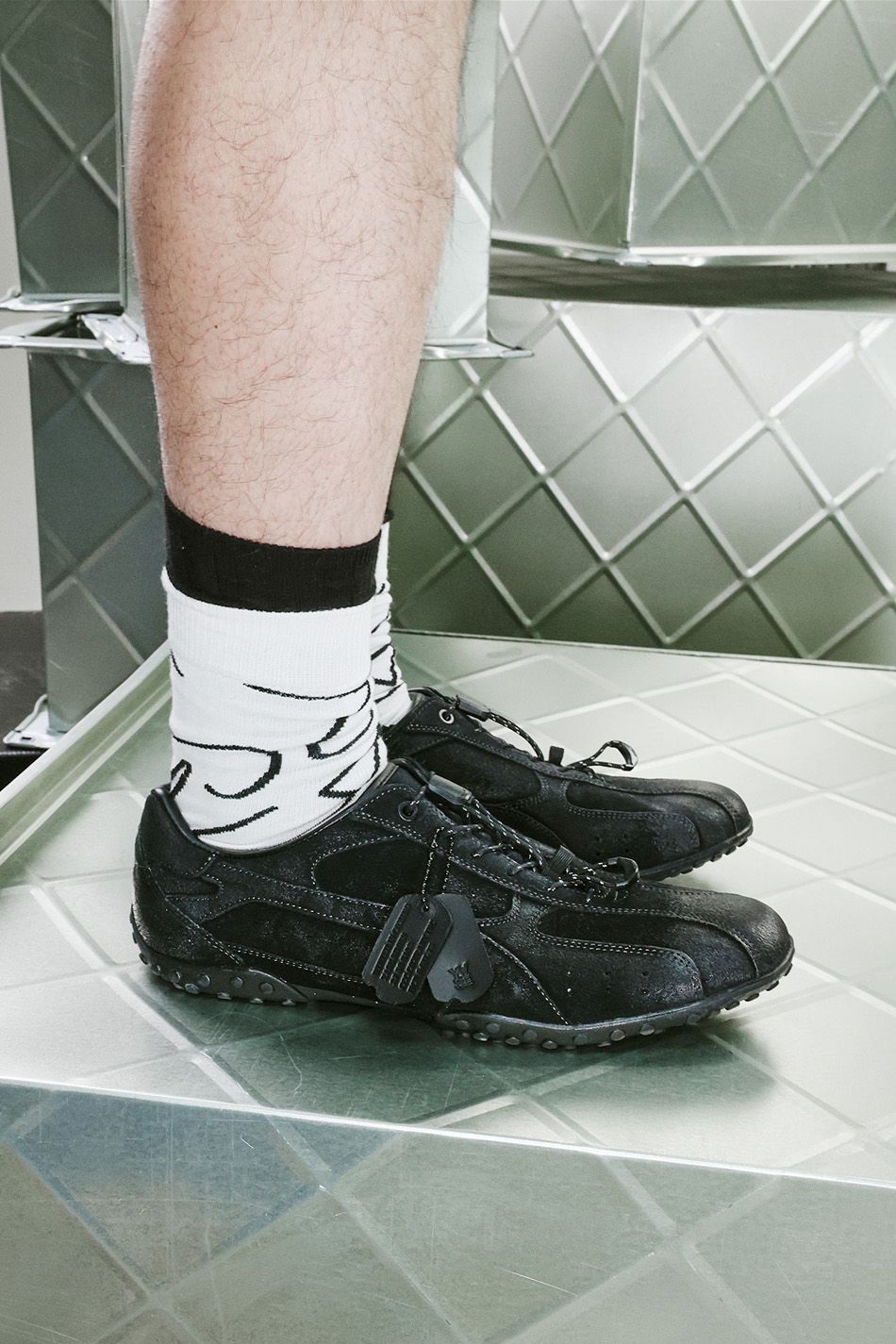 MUSINSA公式 | YASE スパイダー ワックス ウォッシング スニーカー