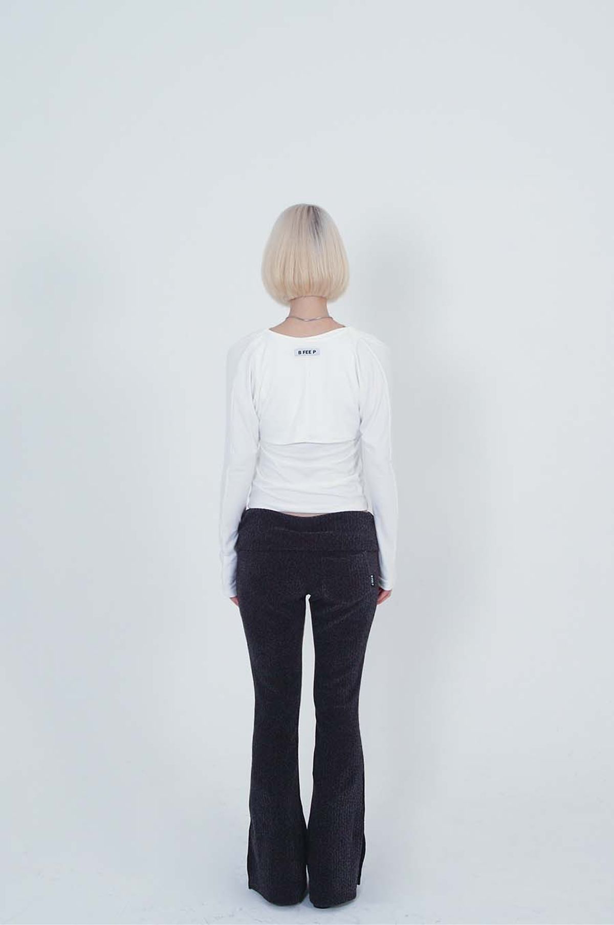 비피피(BFEEP) Leopard low-rise slit pants_navy