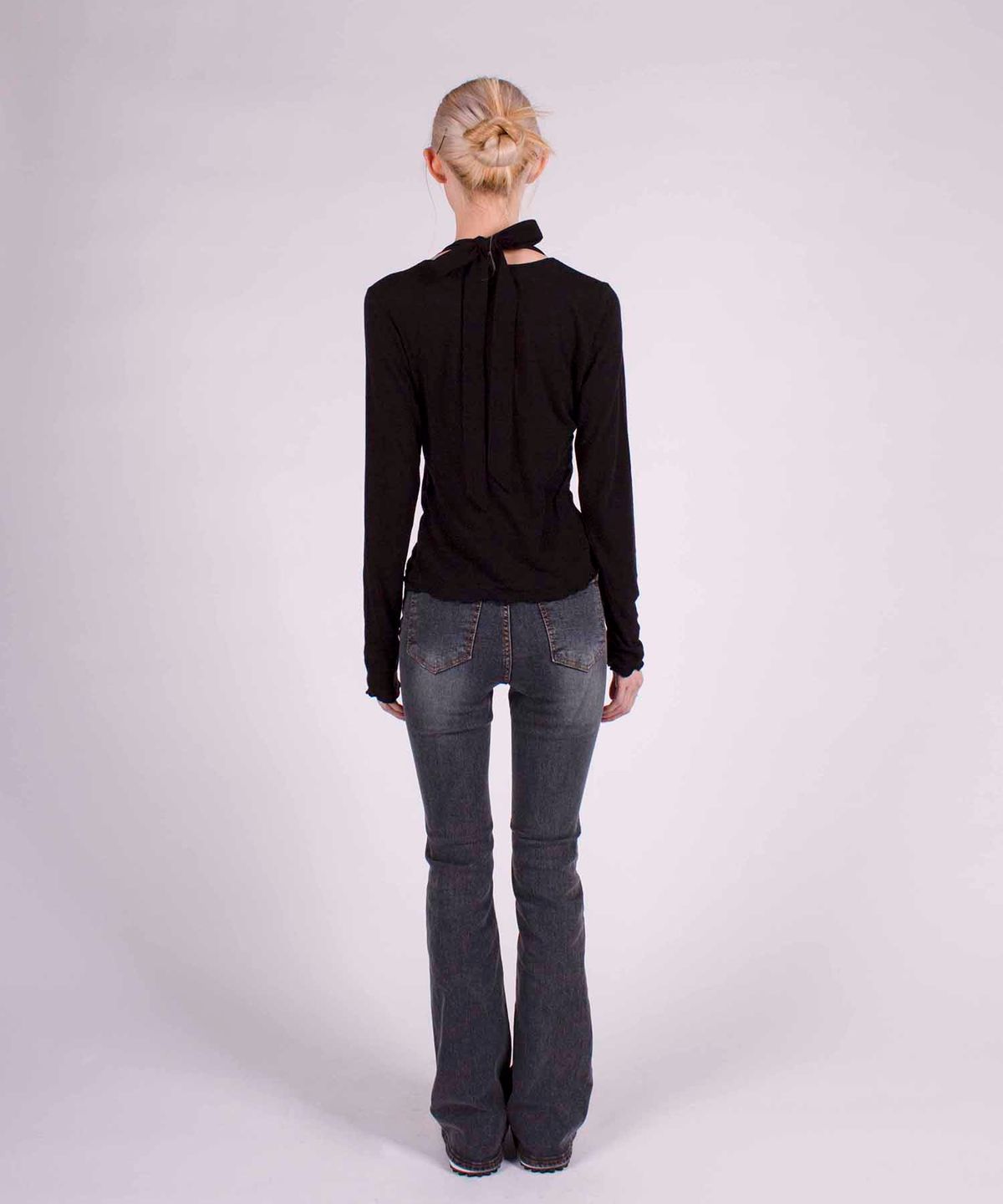 유히리(YUHEELEE) Wave edge round neck basic tencel top / Black