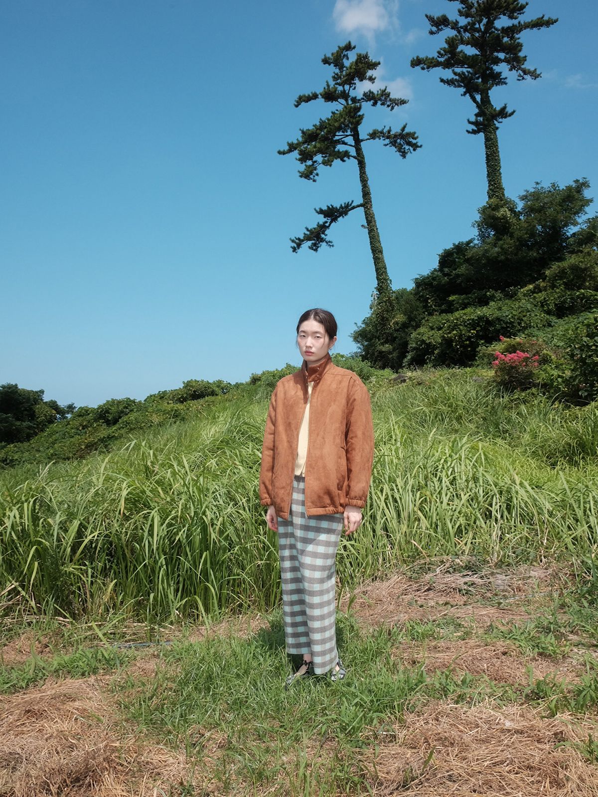 리플레인(REPLAIN) 포우 스웨이드 점퍼_카멜