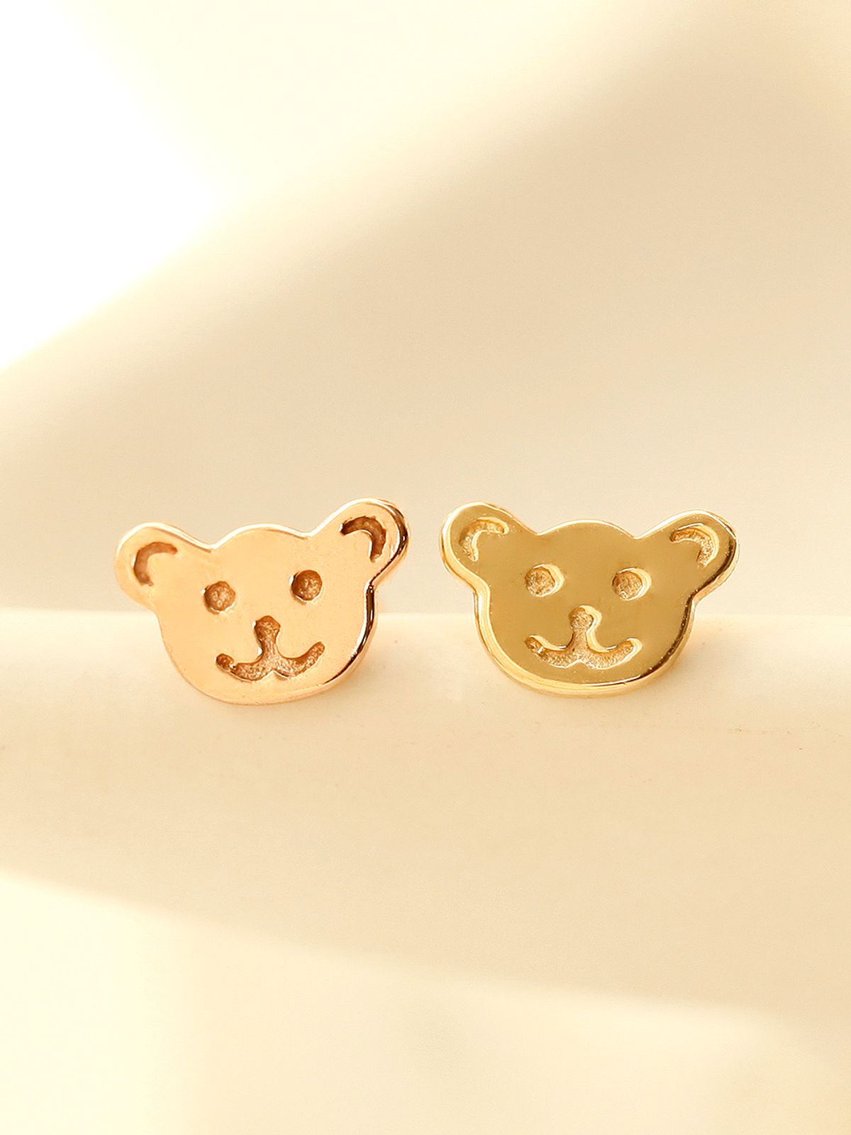 미니멀피어싱(MINIMALPIERCING) 14K 곰돌이 쿠키 피어싱 귀걸이
