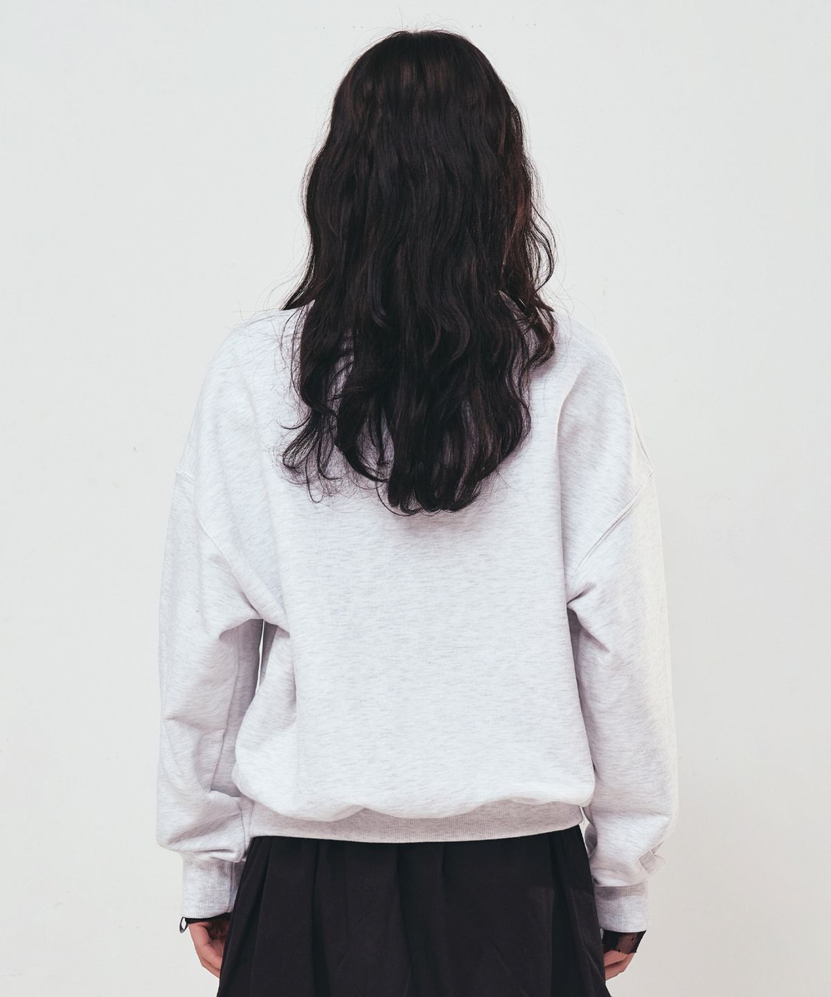 닉앤니콜(NICK&NICOLE) NICOLE ROSE PRINTING SWEATSHIRT_MELANGE SILVER