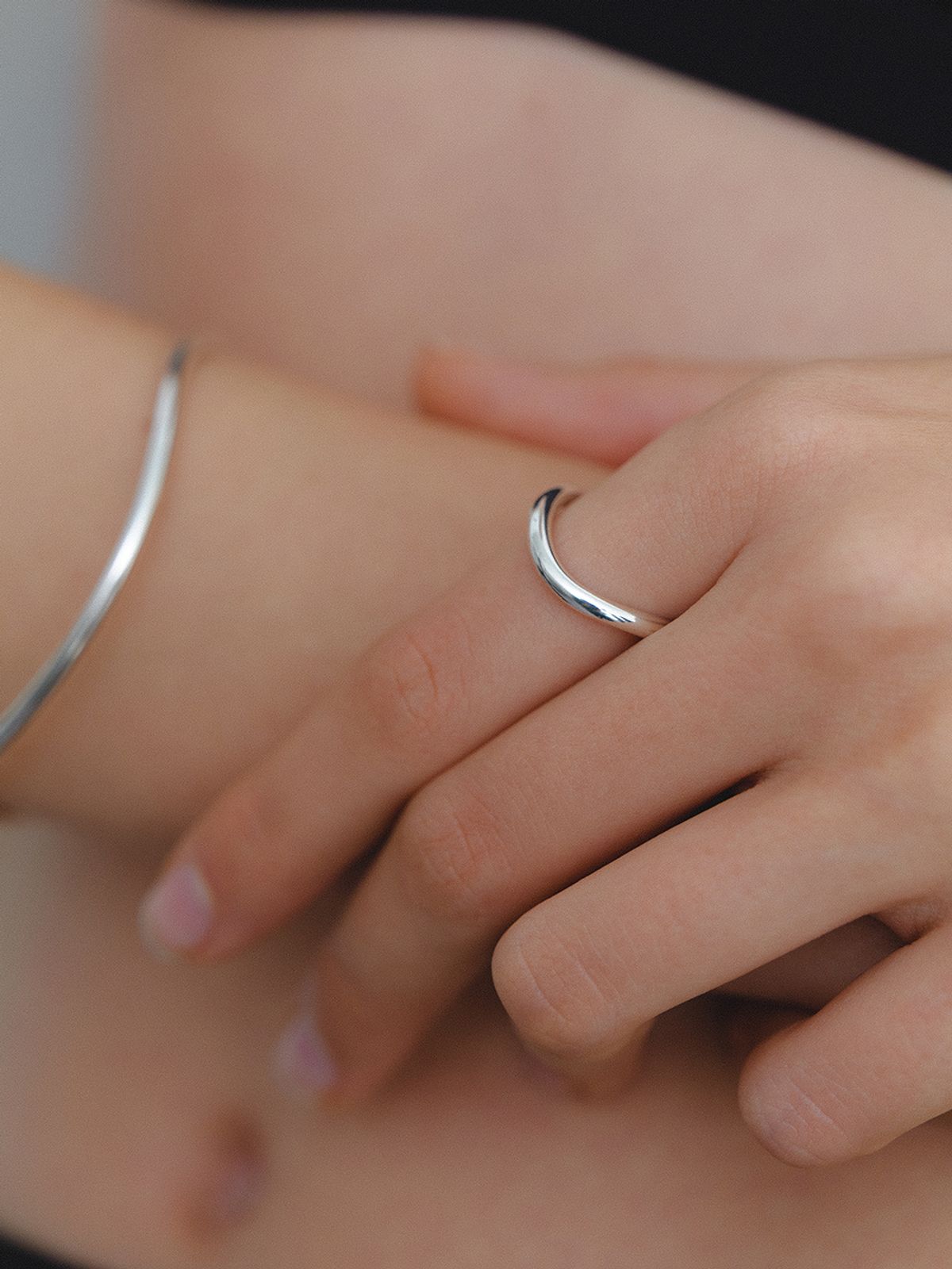 리엔느와르(leeENoir) Wave Open Ring