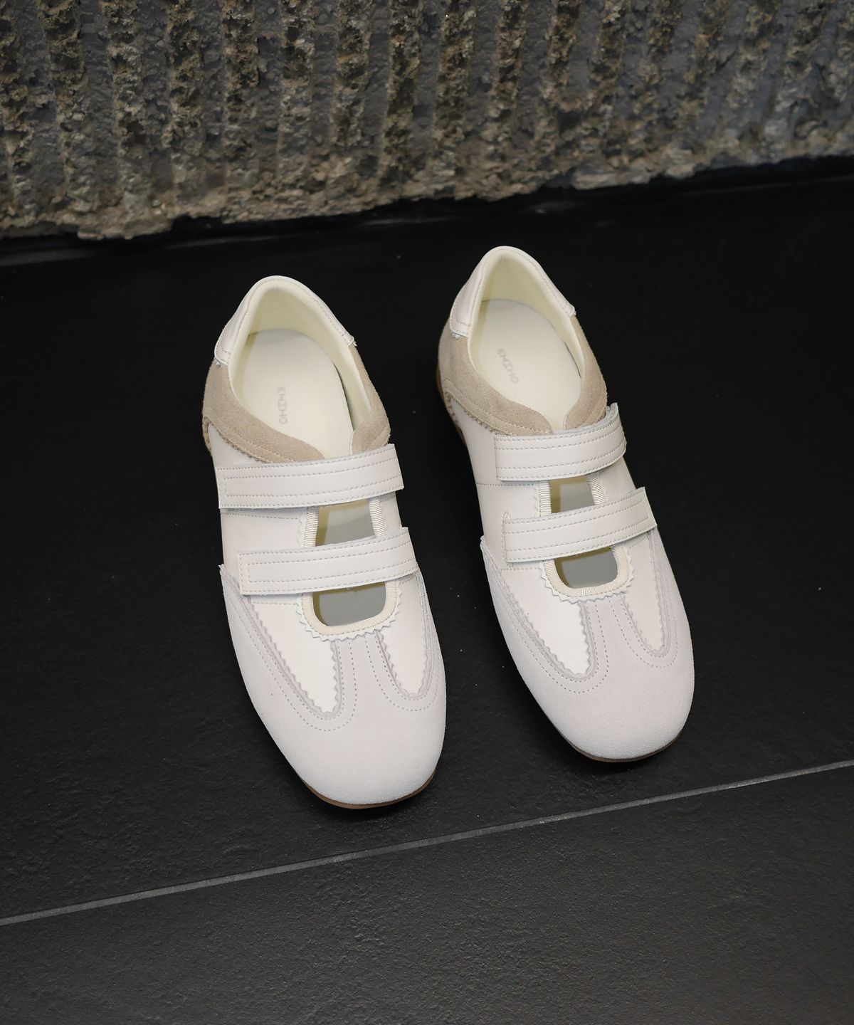 기호(KHIHO) TWIN VELCRO MARY JANE SNEAKERS / 3 COLORS