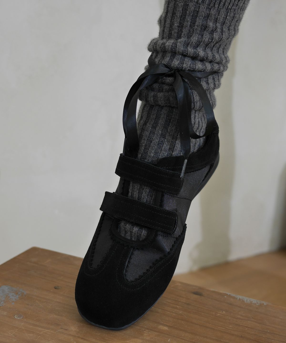기호(KHIHO) TWIN VELCRO MARY JANE SNEAKERS / 3 COLORS