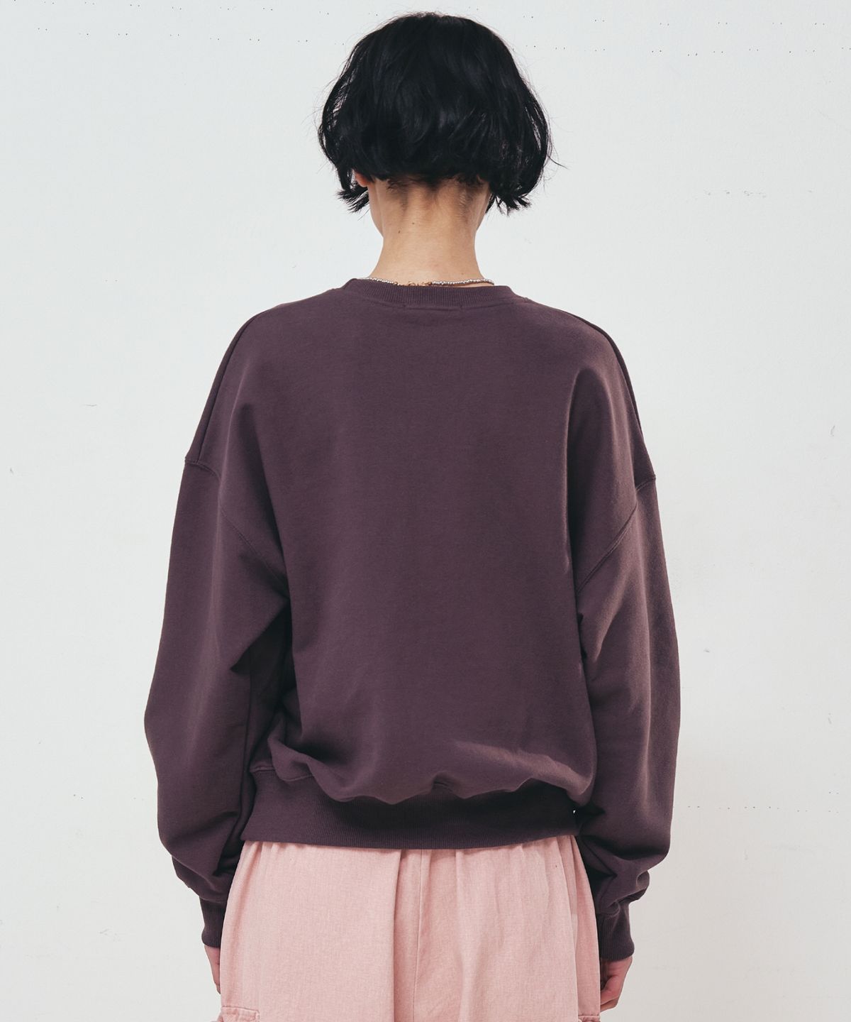 닉앤니콜(NICK&NICOLE) VOLUME NICOLE ROSE SWEATSHIRT_CHARCOAL