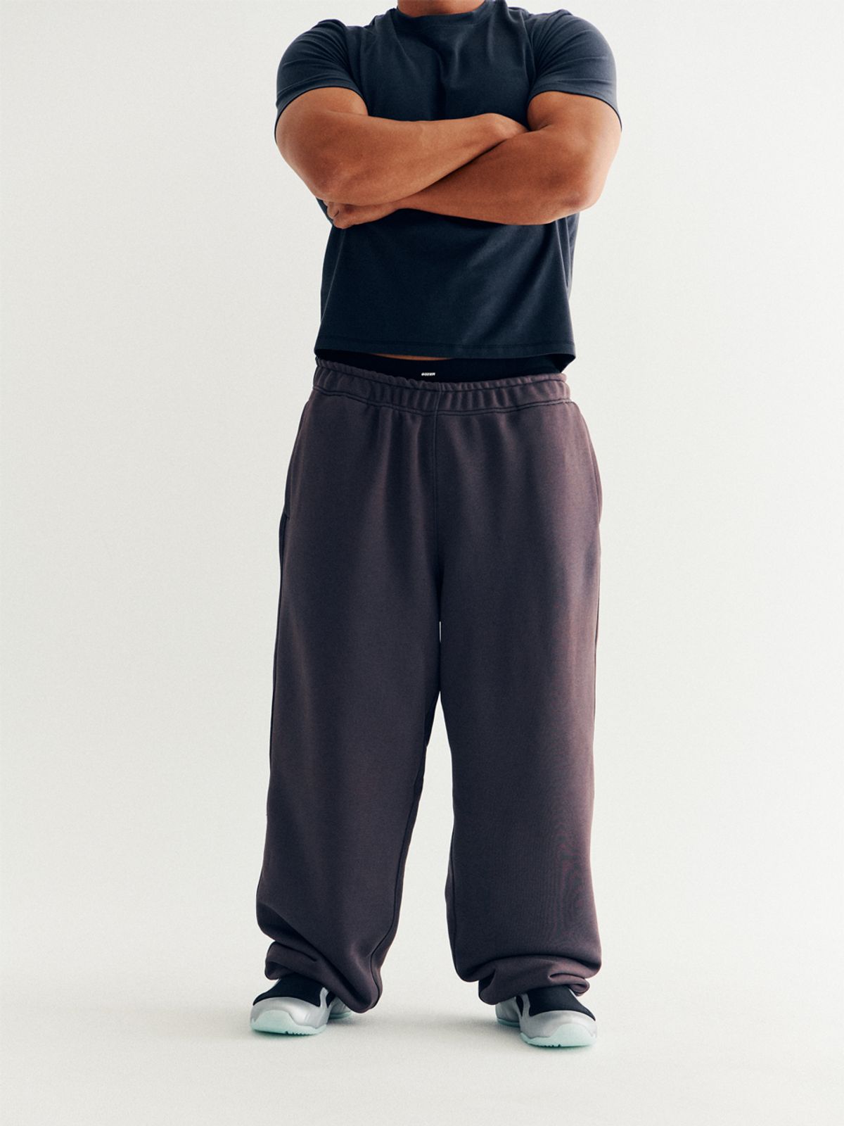 고저(GOZER) OVERSIZED SWEAT PANTS_WASHED CHARCOAL