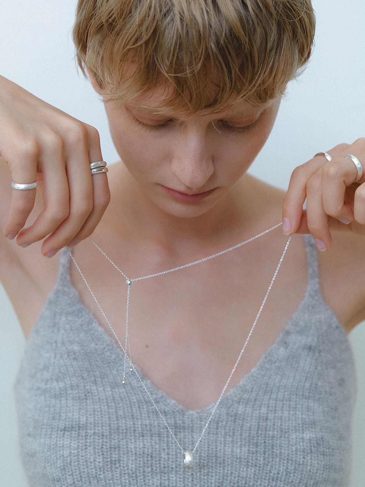 리엔느와르(leeENoir) Snowflake Texture Necklace