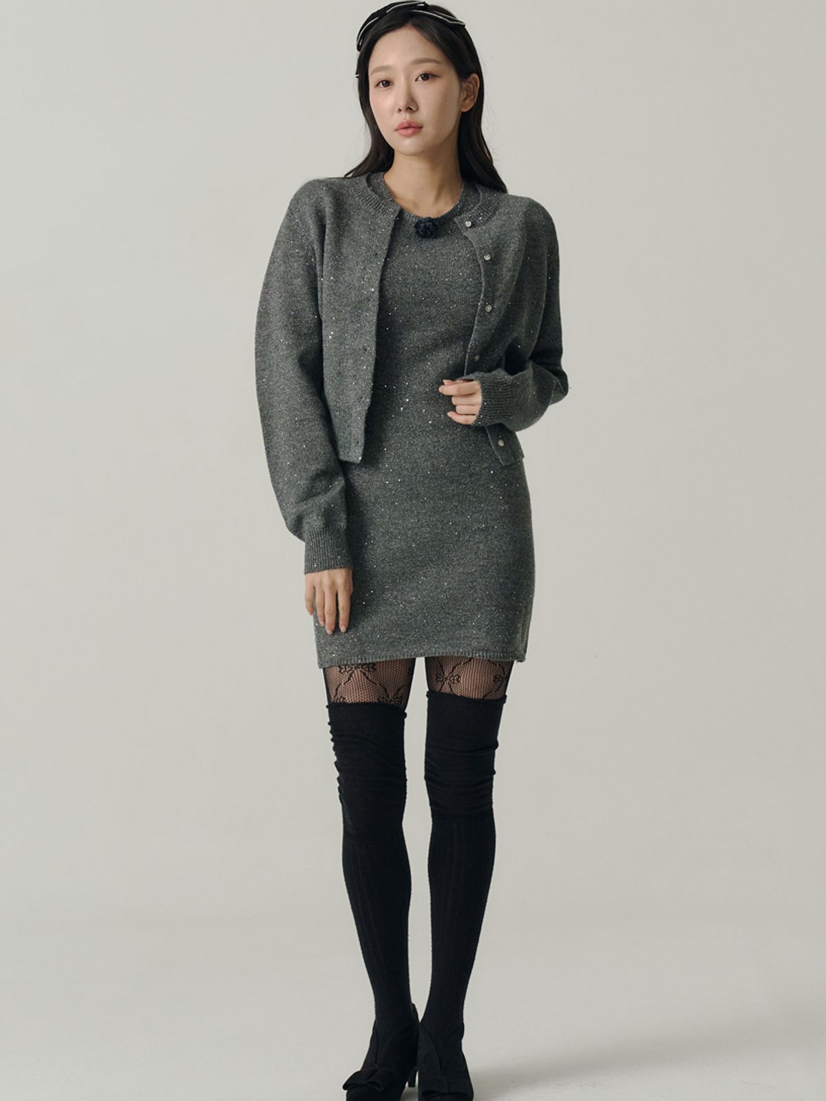쏘리, 투 머치 러브(SORRY, TOO MUCH LOVE) Staring Night Knit Mini Dress_Charcoal