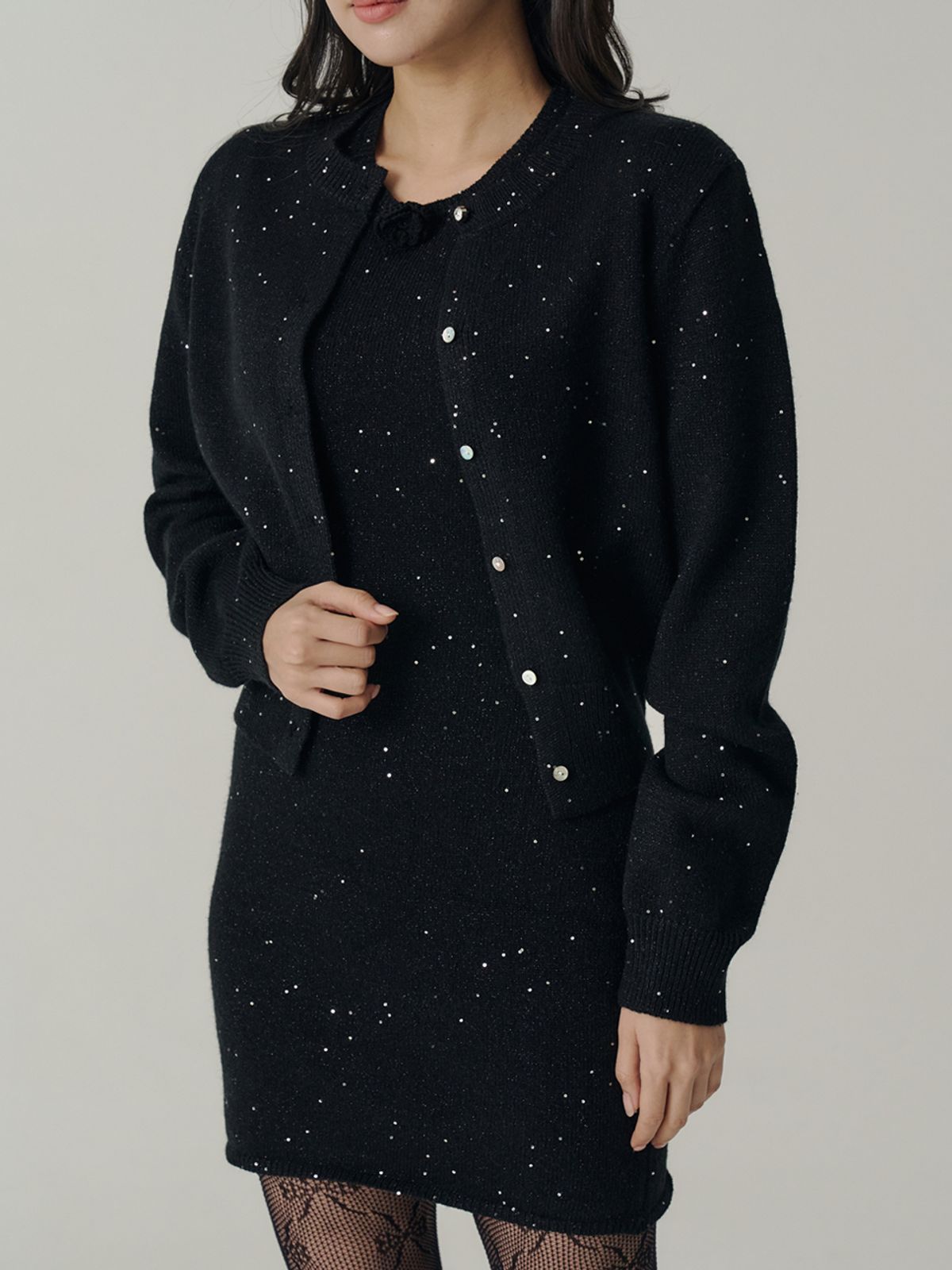 쏘리, 투 머치 러브(SORRY, TOO MUCH LOVE) Staring Night Knit Cardigan_Black