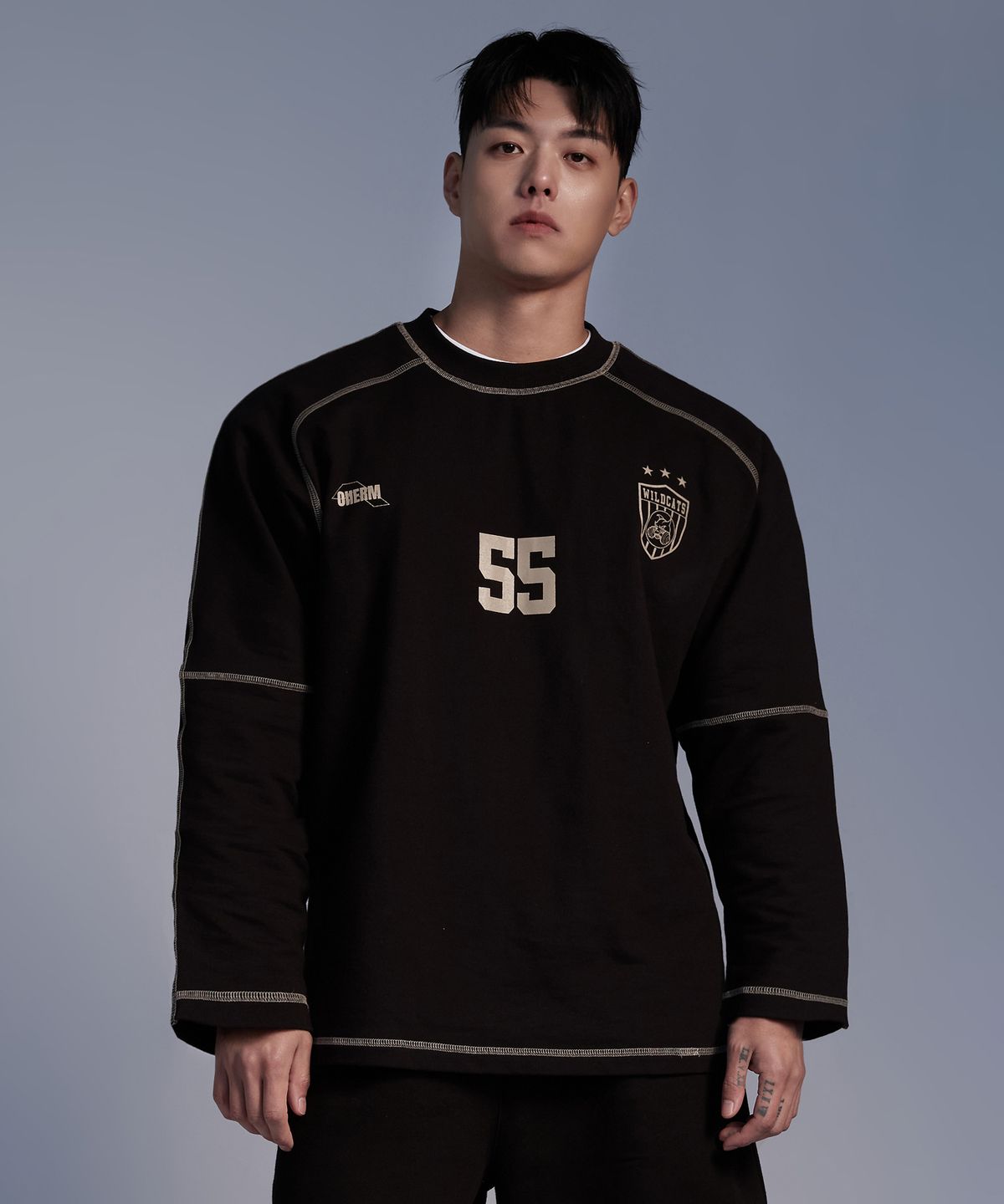 원알엠(ONERM) 스티치라인 롱 슬리브 Black