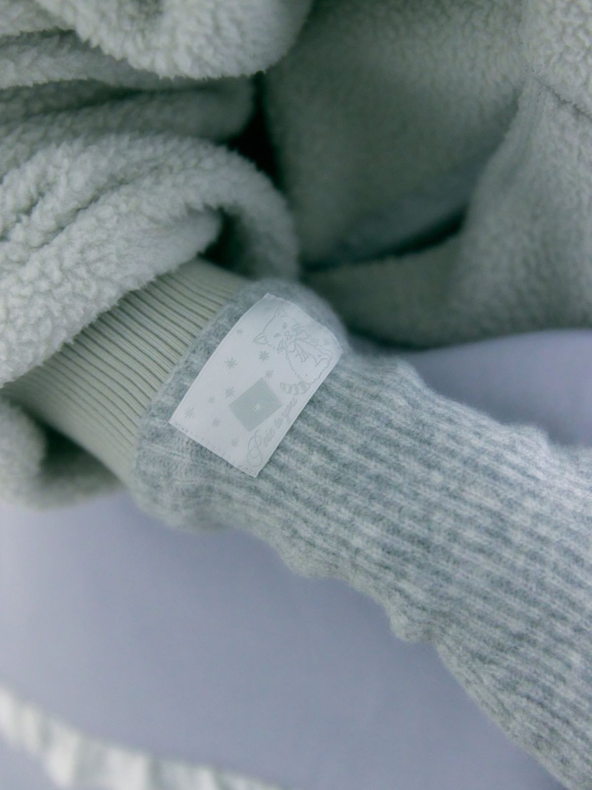포이에(POIE) cat-letter carrier gloves (light grey)