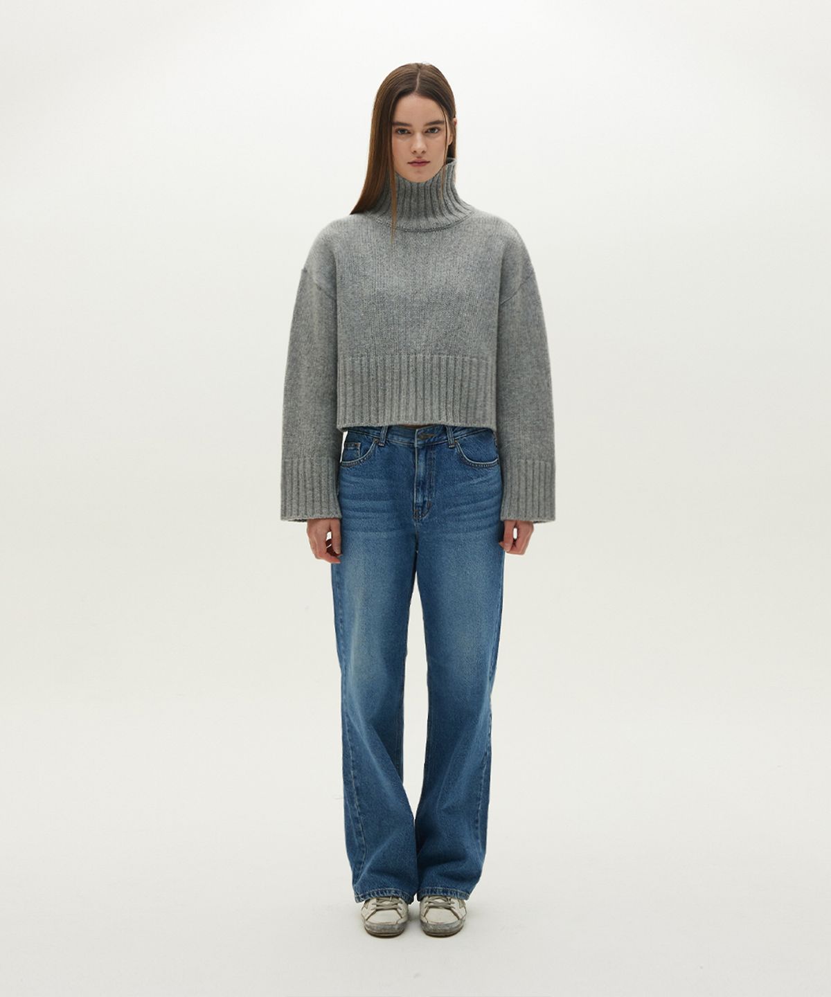 므아므(MMAM) Turtleneck crop knitwear