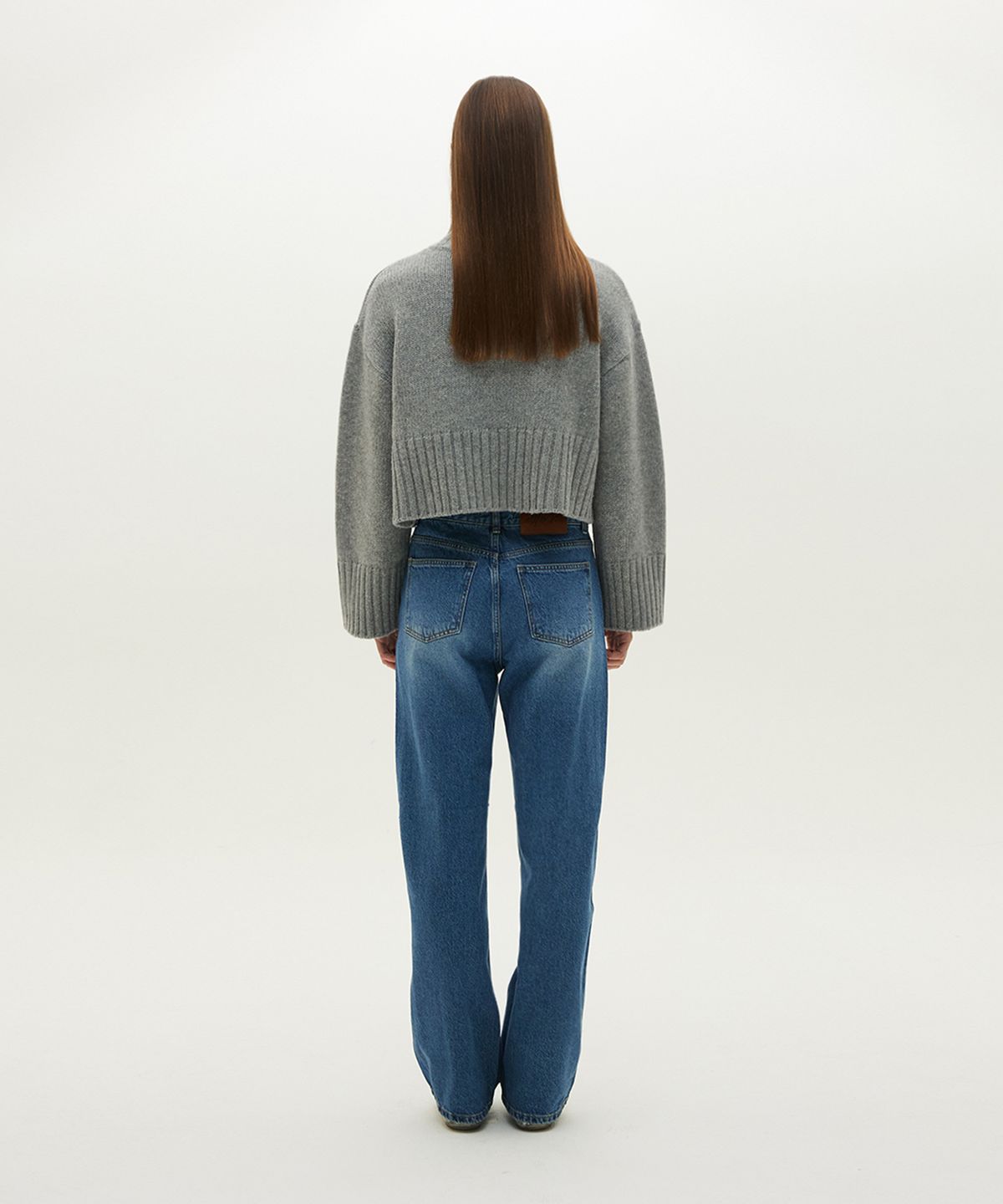 므아므(MMAM) Turtleneck crop knitwear