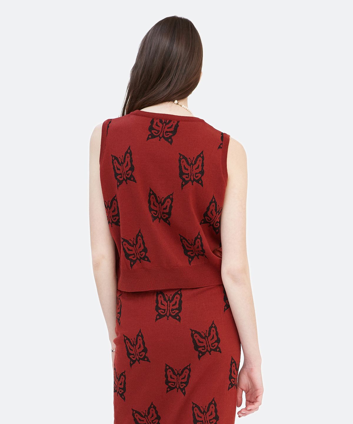 경(GYEONG) Metallic Logo Knit Vest_Red Brown
