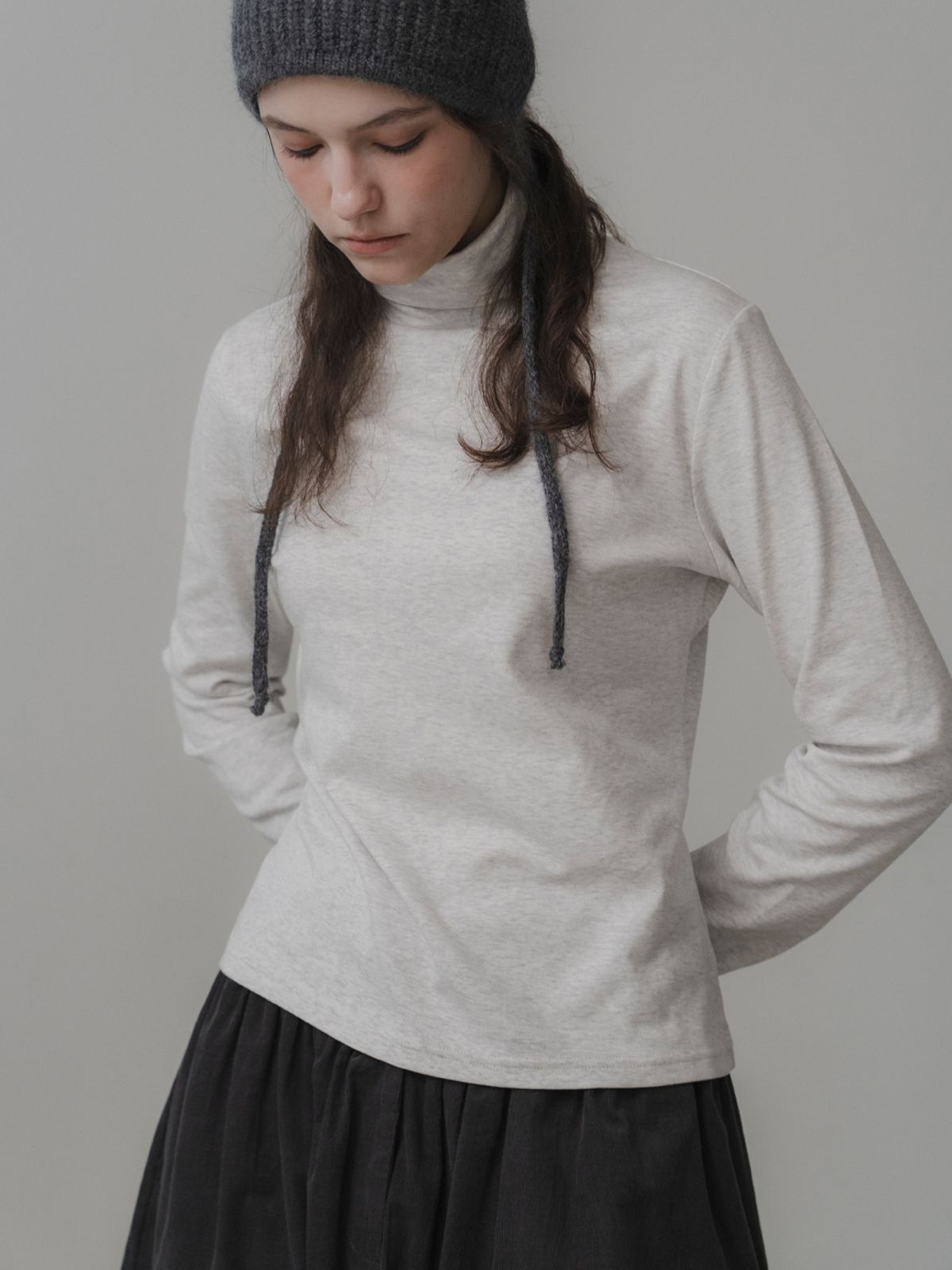 더미튼(THEMITTEN) Avo turtleneck t-shirt (2pack)