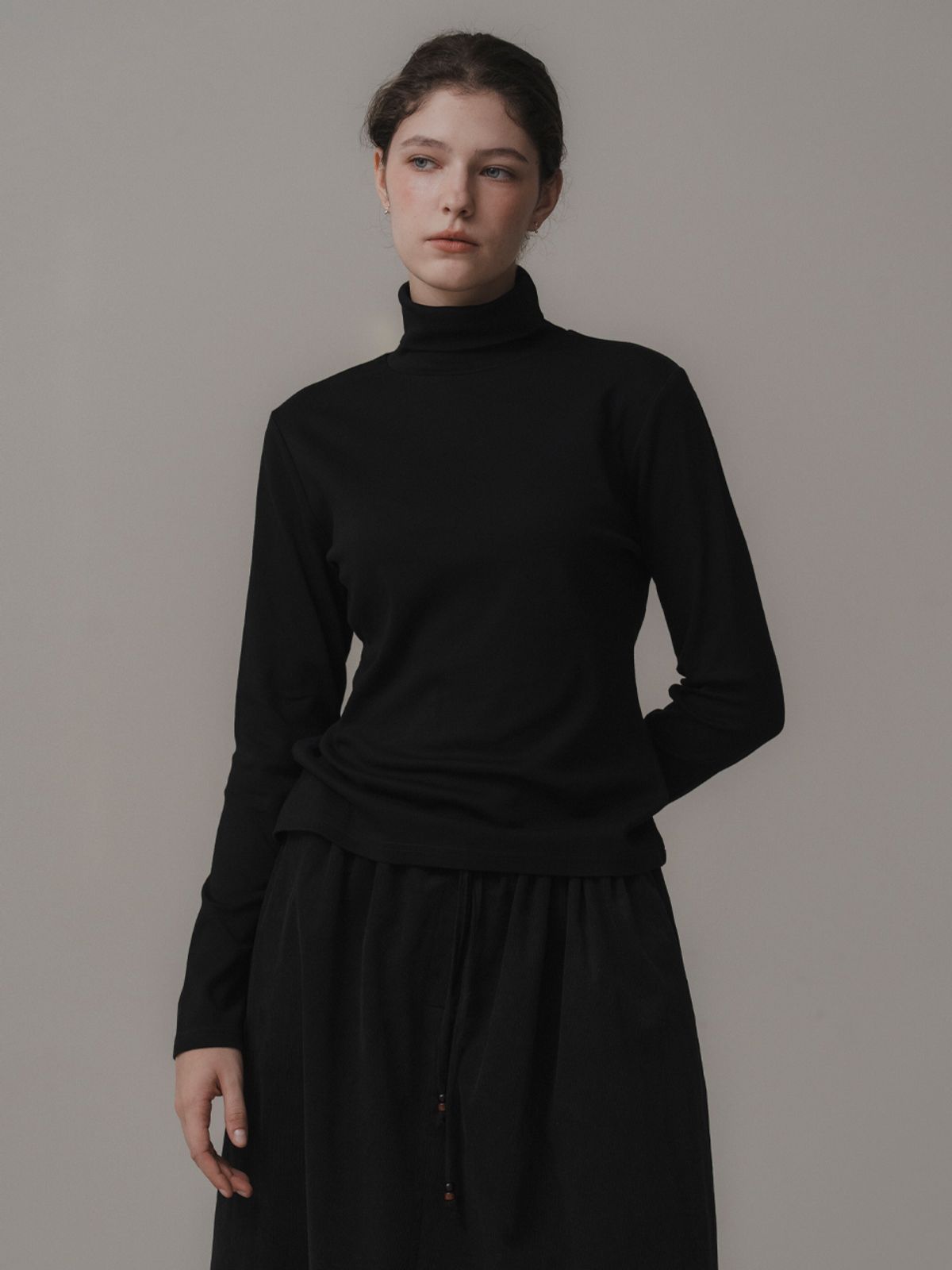 더미튼(THEMITTEN) Avo turtleneck t-shirt (2pack)