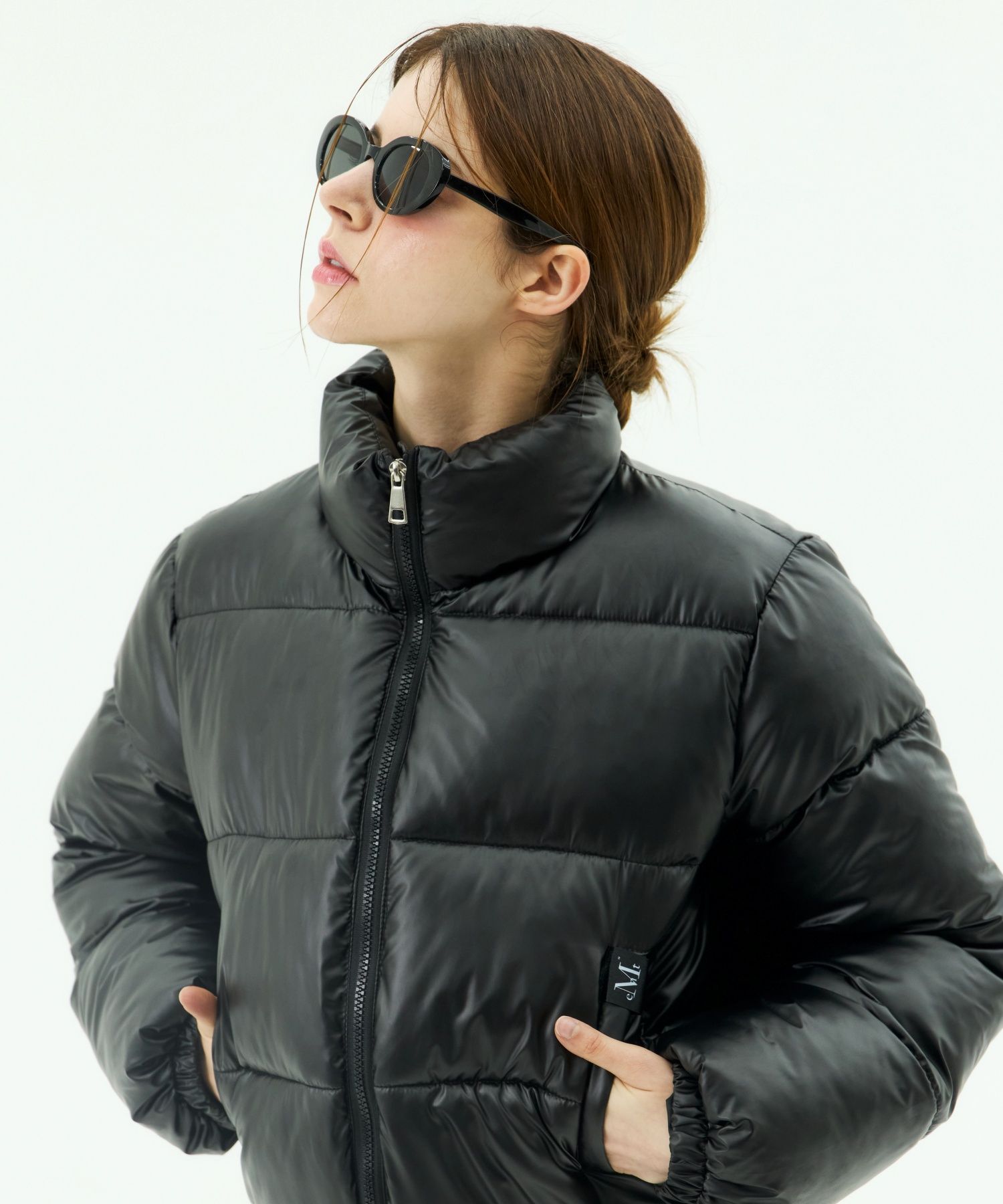 【MUCENT】SHANNIE LEATHER WAPEN GLOSSY CROP PADDING MUSINSA | MUCENT Shani Leather Wappen Glossy Crop Padding (2