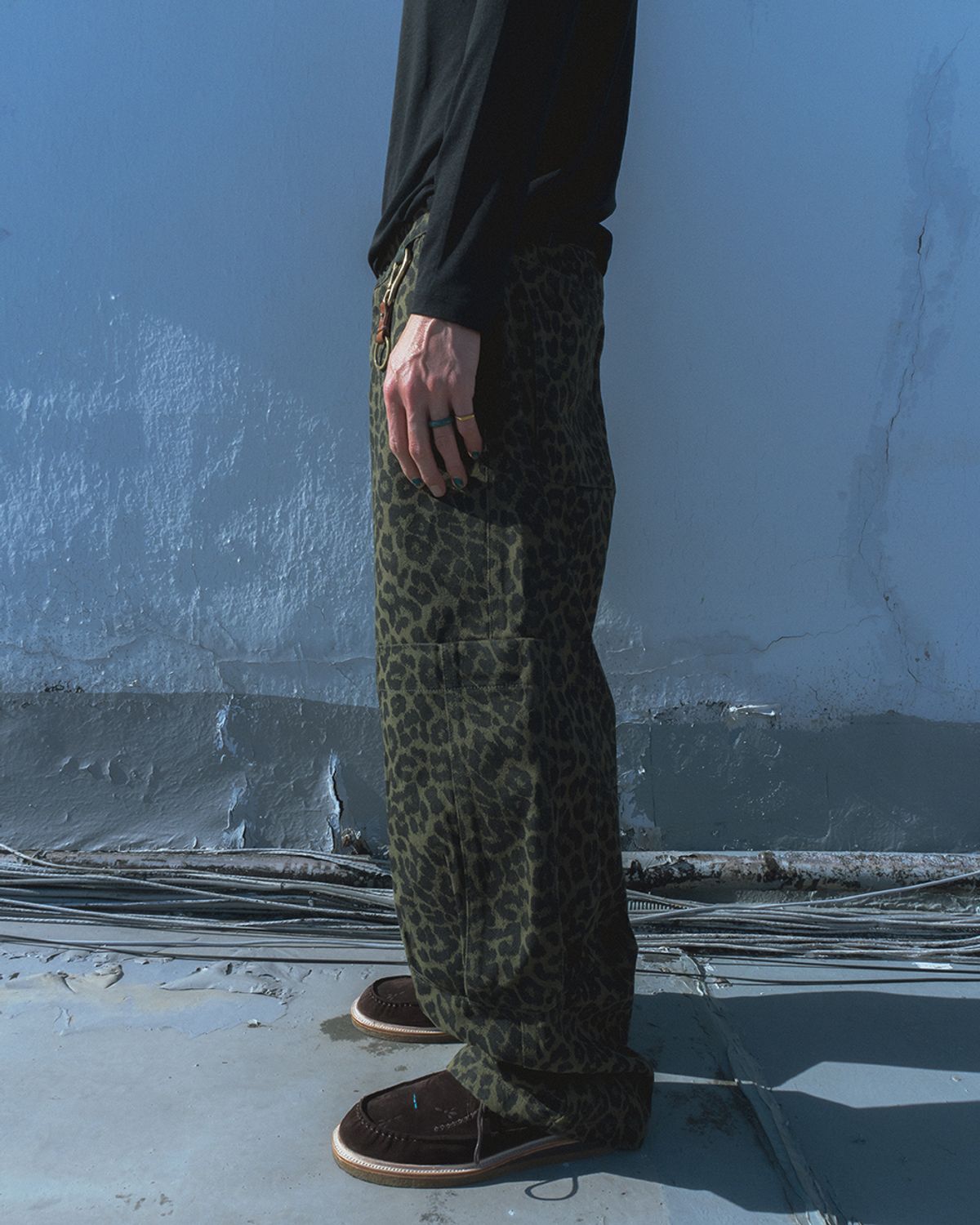 카락터(KARACTOR) Lumping cargo pants / Leopard khaki