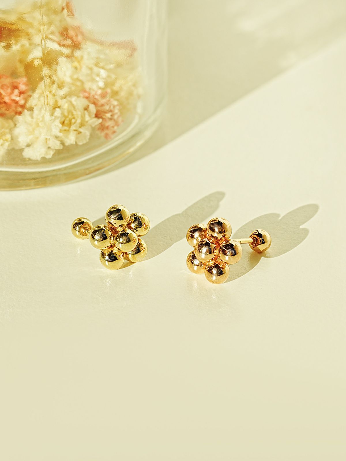미니멀피어싱(MINIMALPIERCING) 14K 그레이프 플라워 피어싱 귀걸이