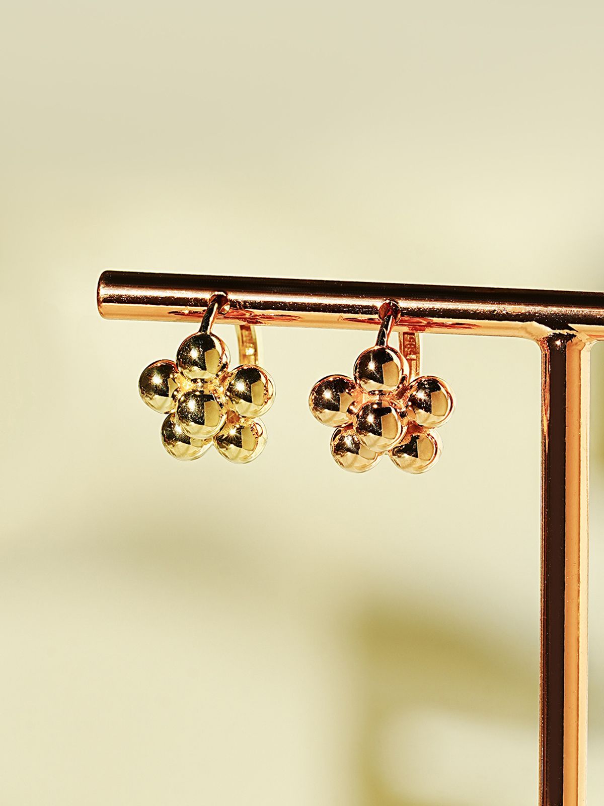 미니멀피어싱(MINIMALPIERCING) 14K 18K 그레이프 플라워 원터치 링 귀걸이