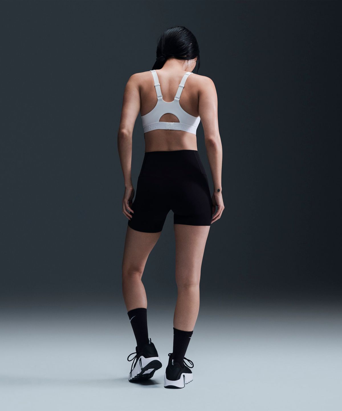나이키(NIKE) 인디 하이 서포트 패드 어저스터블 스포츠 브라 W - 화이트:스톤 모브:화이트 / FD1069-100