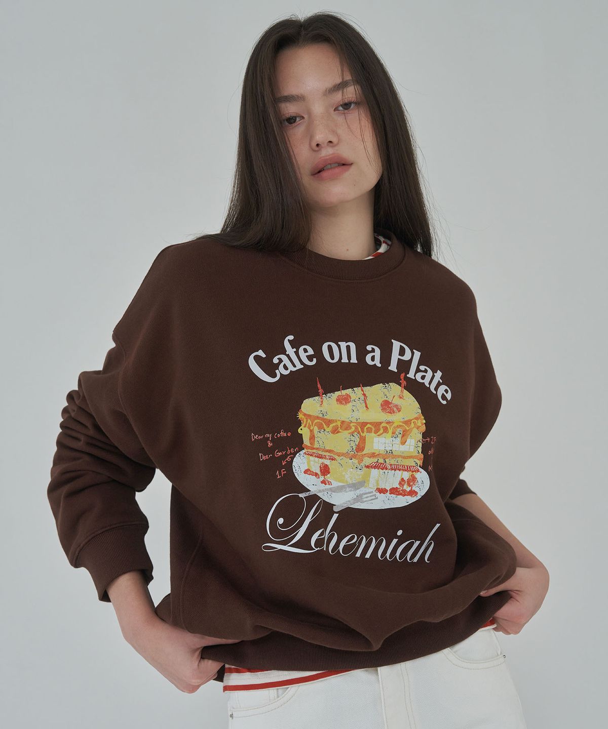 르헤미아(LEHEMIAH) Cake building sweatshirt [Brown]