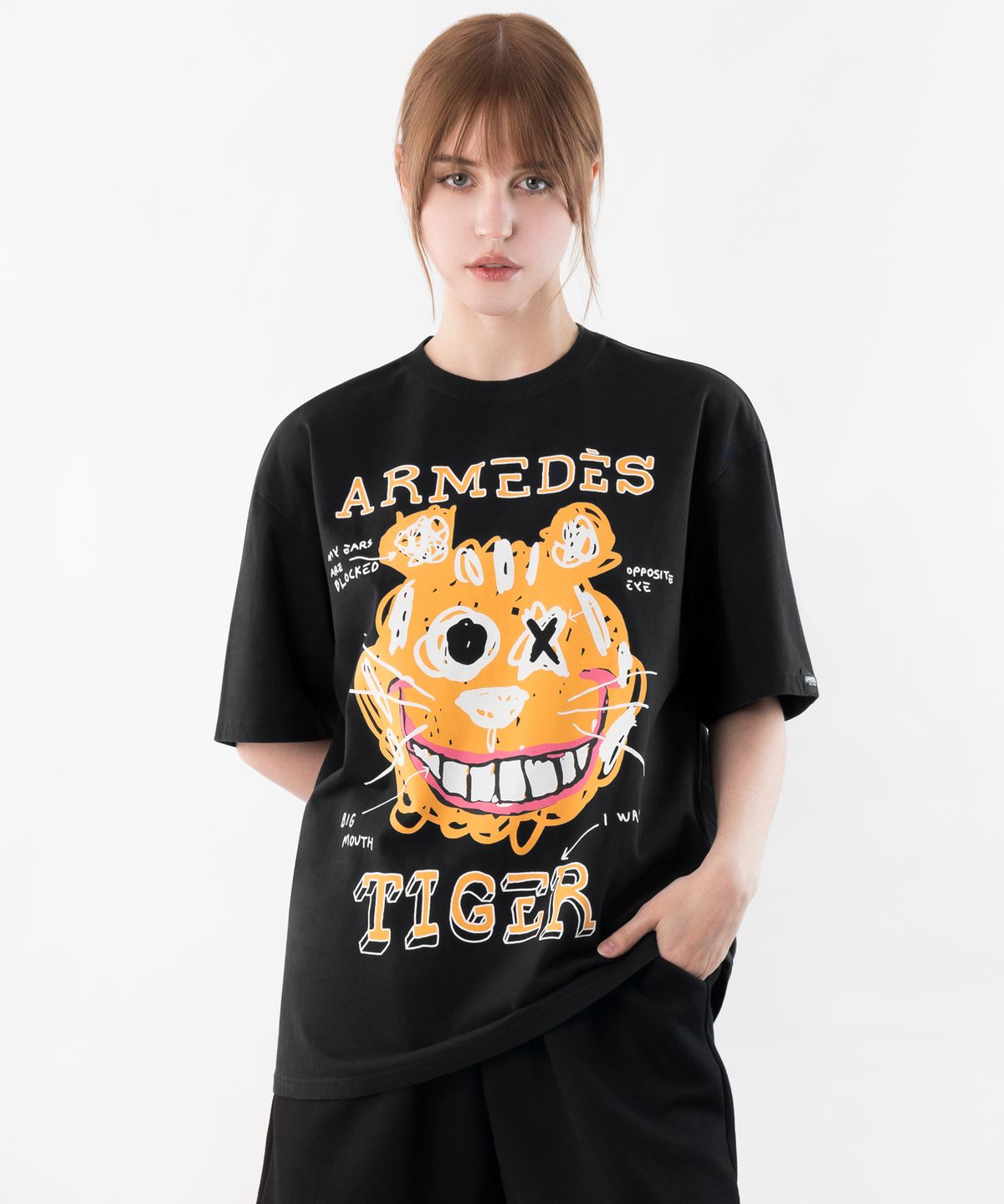 아르메데스(ARMEDES) 면 16수 오버핏 아트그래픽 반팔티셔츠 (1026)