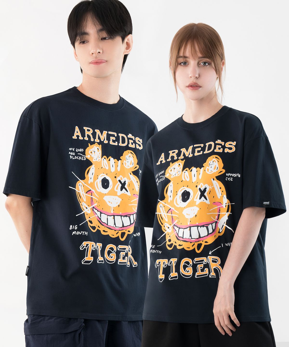 아르메데스(ARMEDES) [2PACK] 면 16수 오버핏 아트그래픽 반팔티셔츠 (1026)