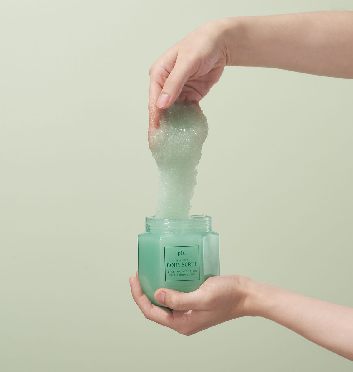 플루(PLU) 퍼퓸드 프루티 바디스크럽 그린 몽 코튼 500g  + 실버스푼