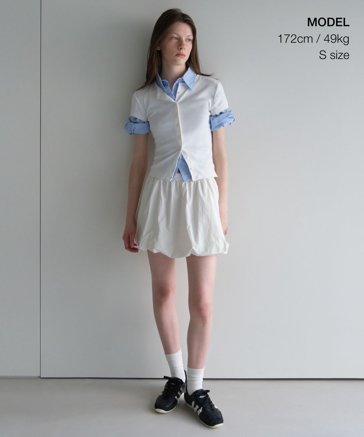 무신사 스탠다드 우먼(MUSINSA STANDARD WOMAN) 우먼즈 벌룬 밴딩 미니 스커트 [화이트]