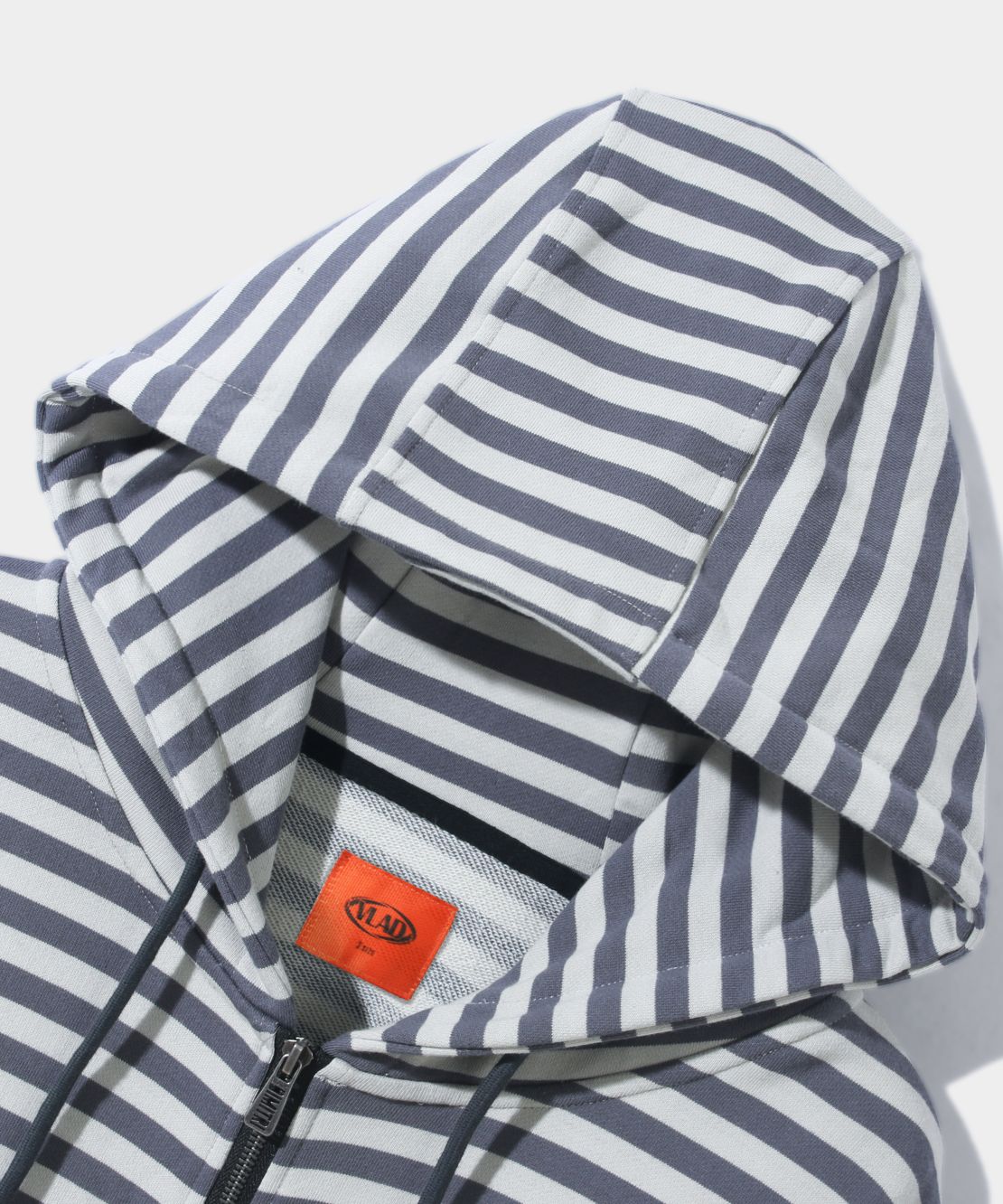 [DIMITRI BLACK] VLAD STRIPE LOGO HOODED ZIP UP /追跡付 MUSINSA公式 | DIMITRI BLACK VLAD Stripe Logo Hooded Zip