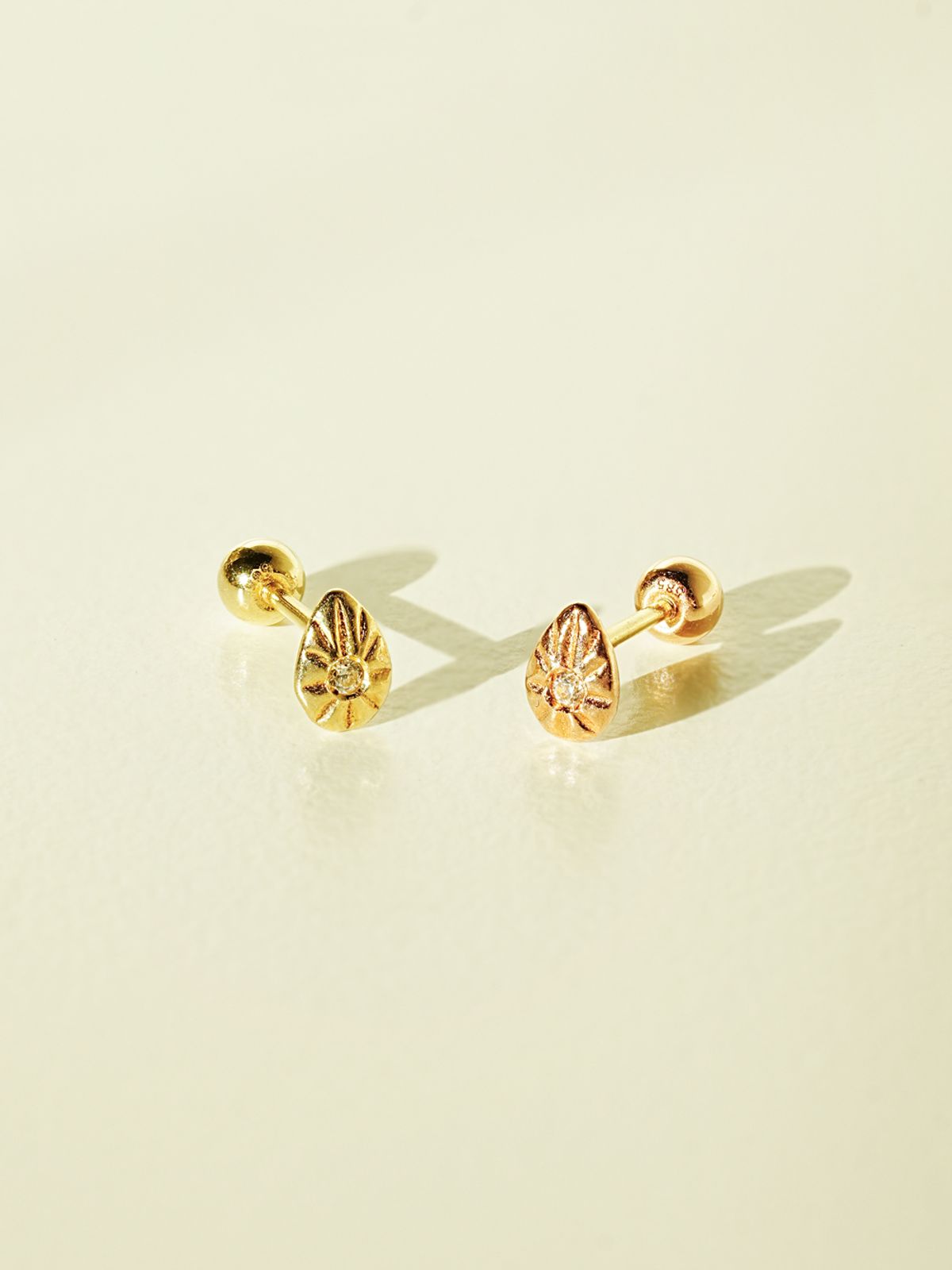 미니멀피어싱(MINIMALPIERCING) 14K 포인트 에그 피어싱 귀걸이