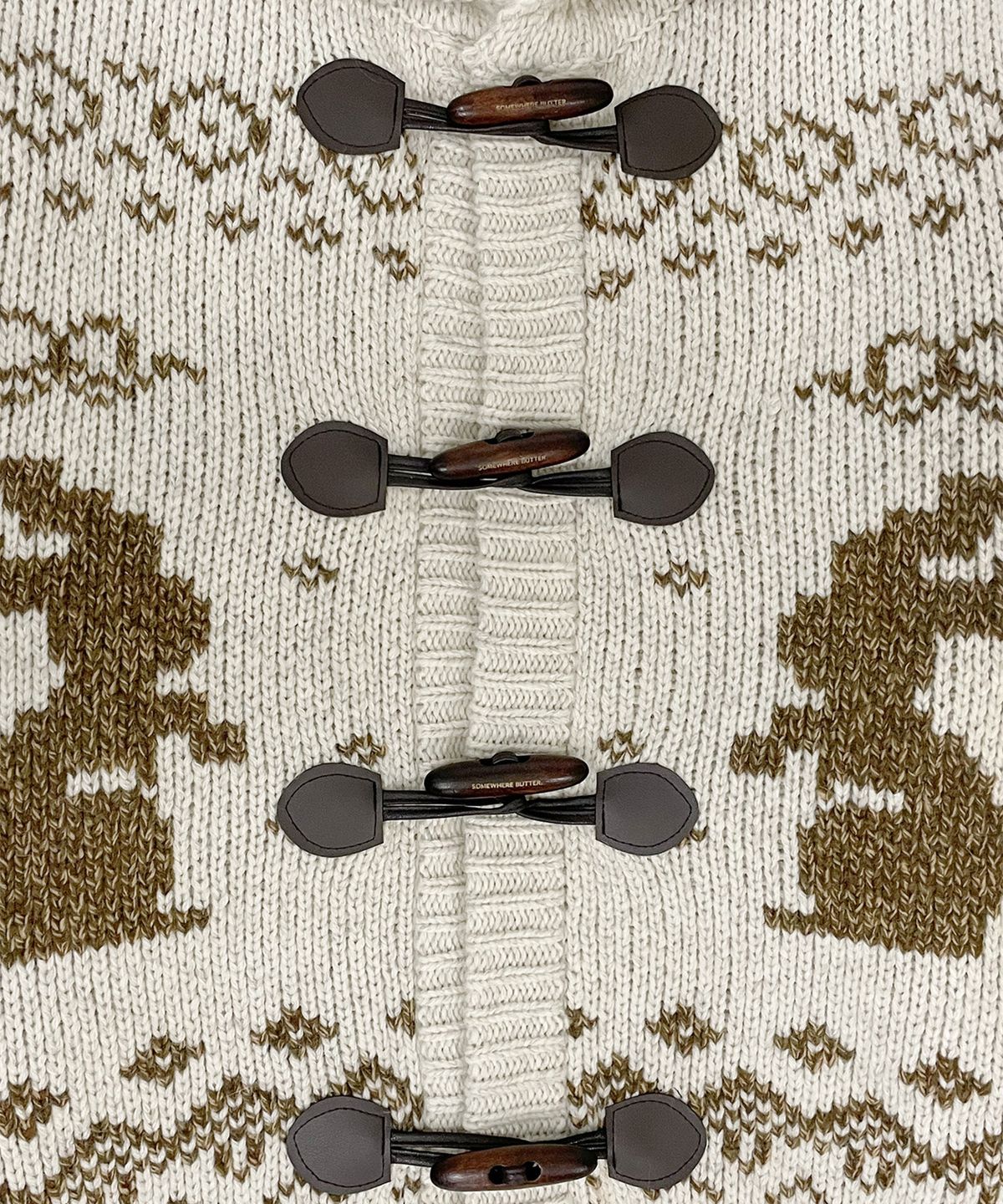 썸웨어버터(SOMEWHEREBUTTER) Rabbit Wool Cowichan Cardigan - Oatmeal