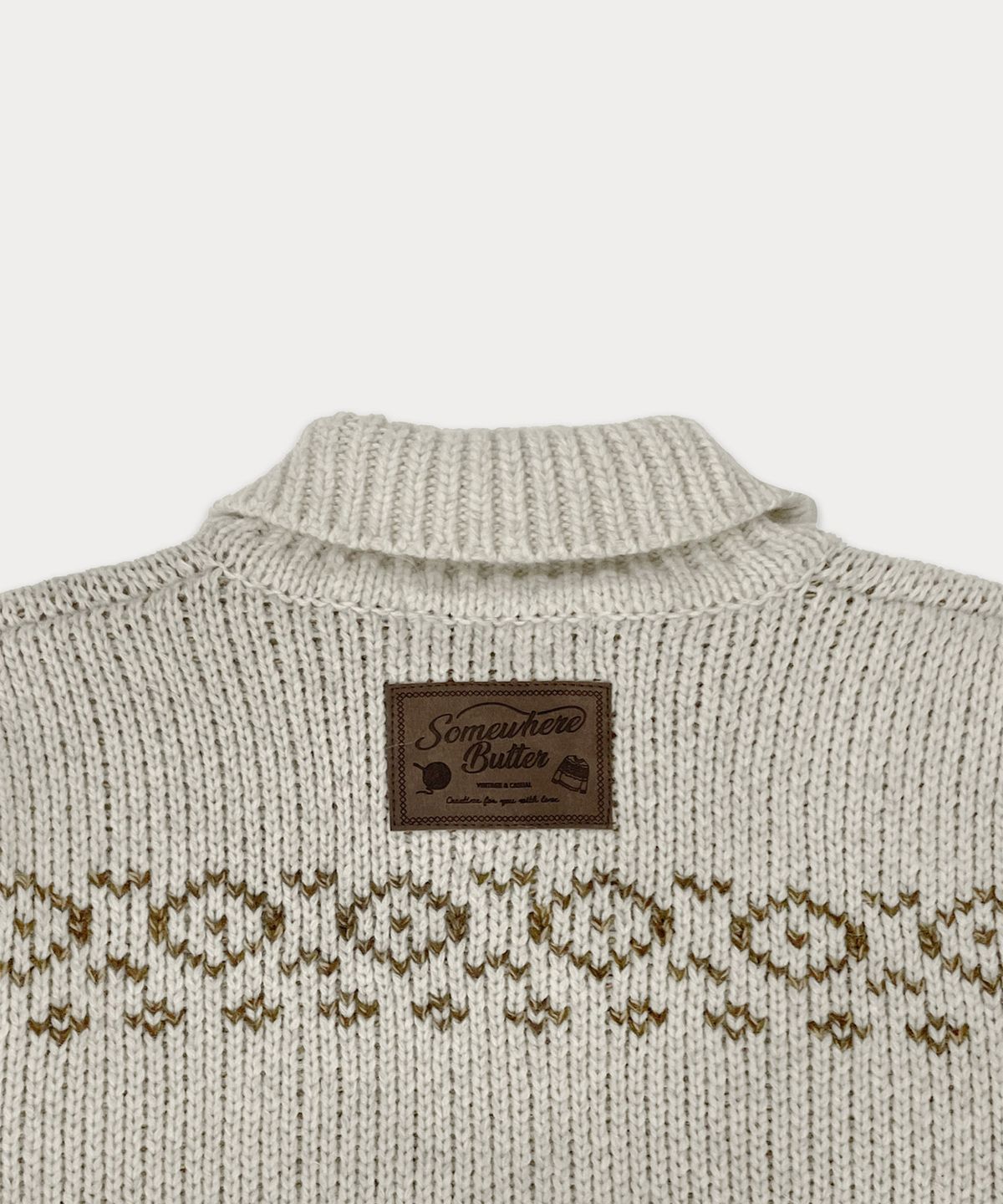 썸웨어버터(SOMEWHEREBUTTER) Rabbit Wool Cowichan Cardigan - Oatmeal