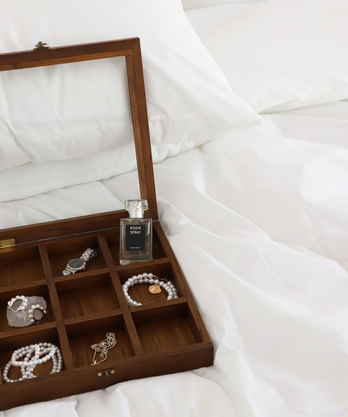 류블류샵(LYUBLYUSHOP) 칸막이 원목 주얼리 악세사리 보관함