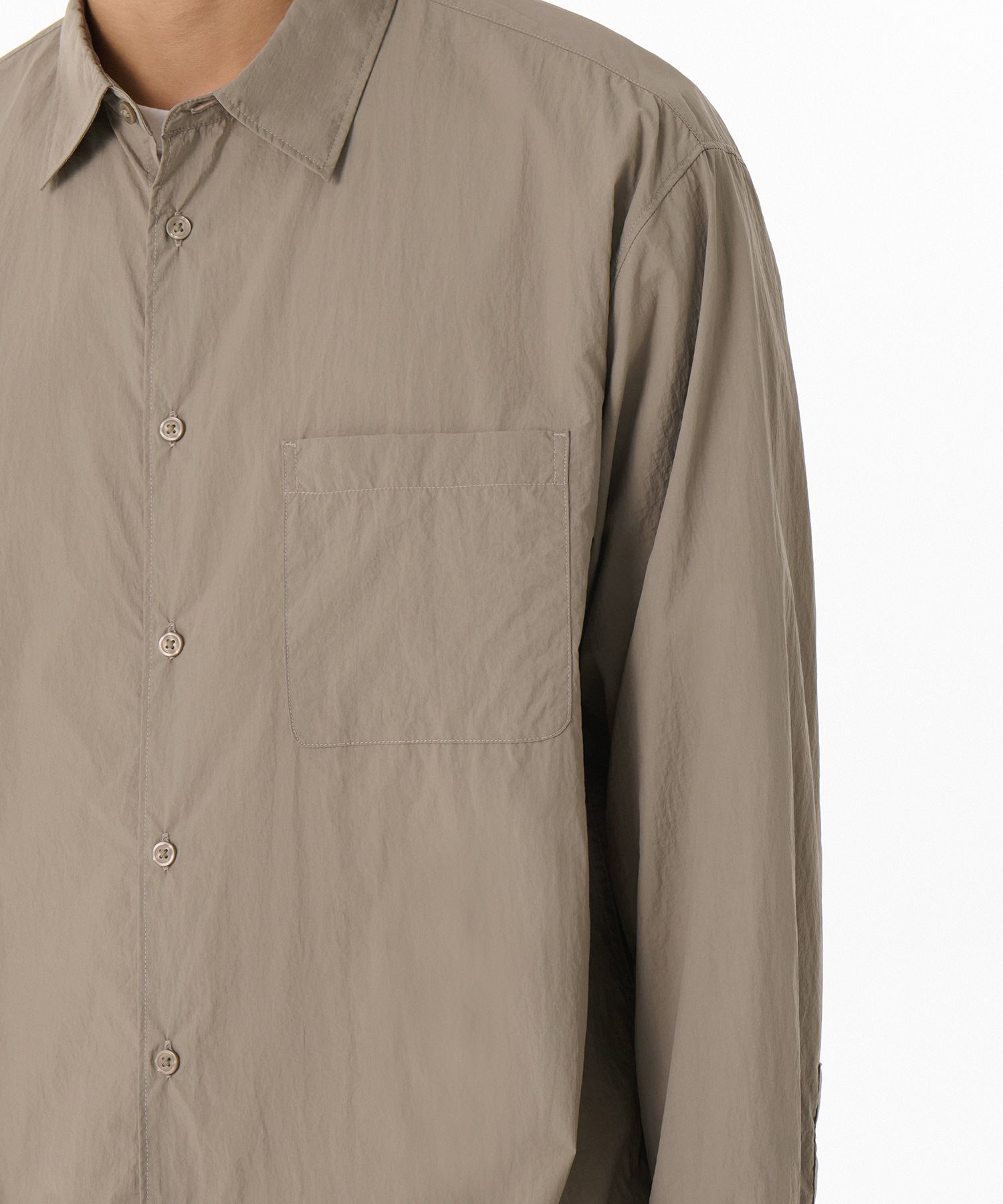 MUSINSA | MUSINSA STANDARD Relaxed lightweight nylon shirt