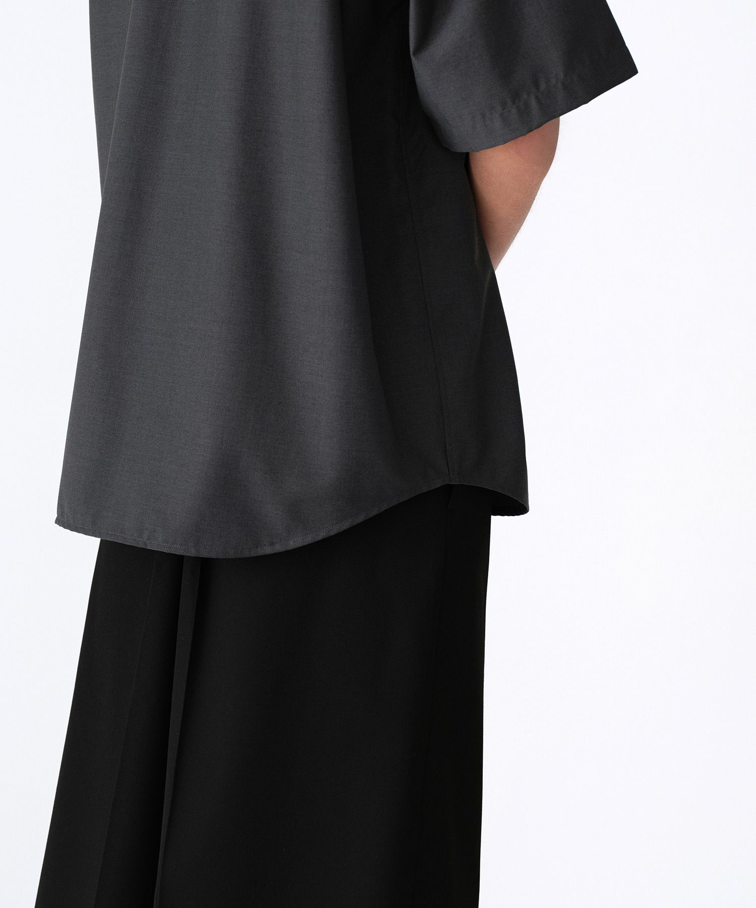 MUSINSA | MUSINSA STANDARD Relaxed Wool Like Short Sleeve