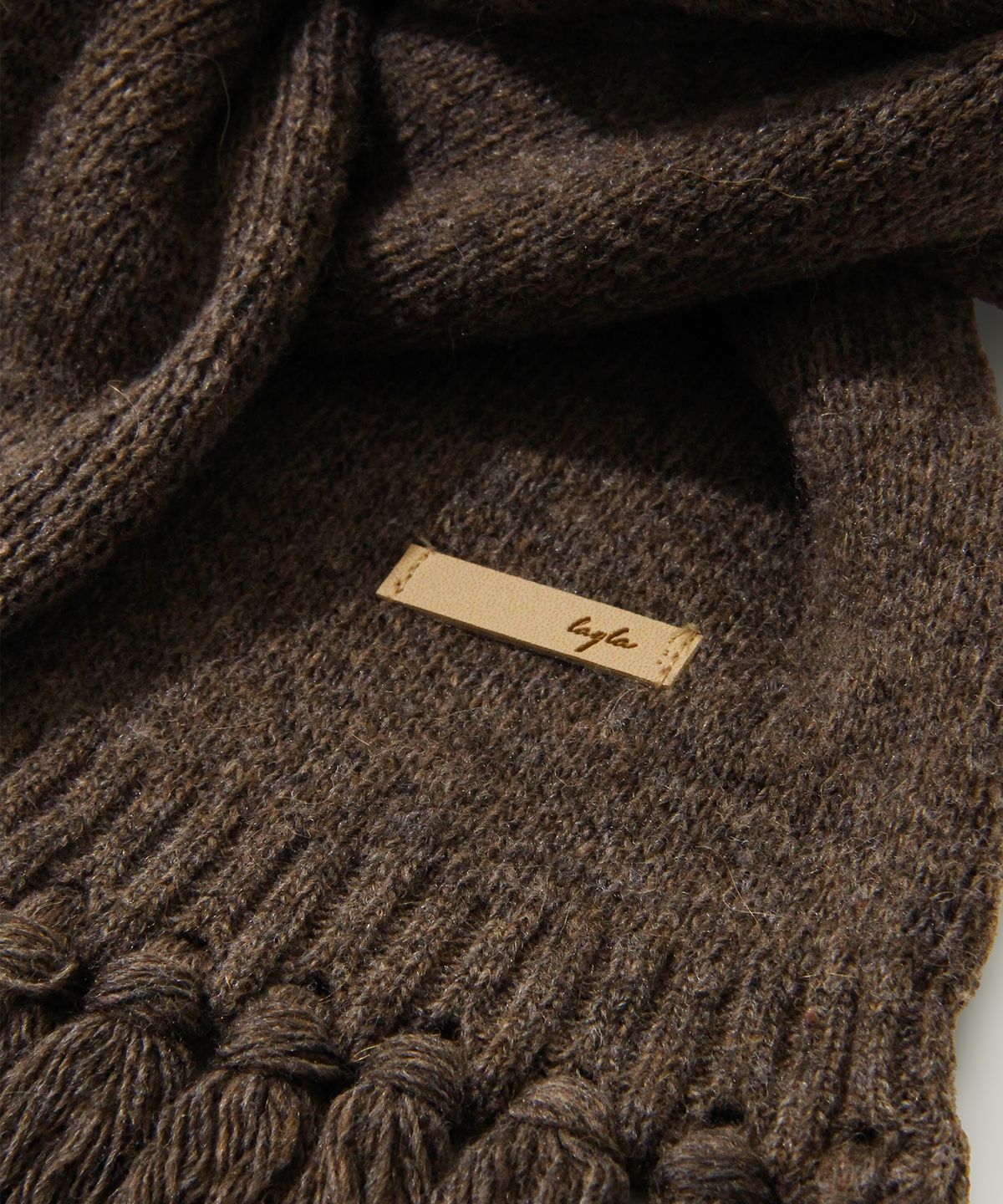 다이아몬드 레이라(DIAMOND LAYLA) Baby Alpaca&Ramswool Tessle Muffler M7 Roasted Chestnut Brown