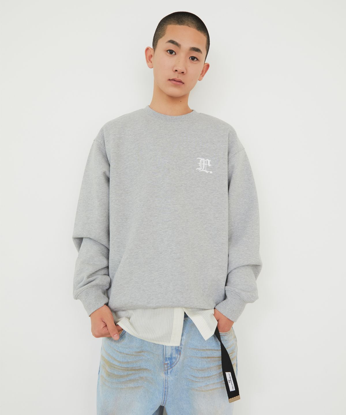 엘엠씨(LMC) GOTHIC SWEATSHIRT heather gray
