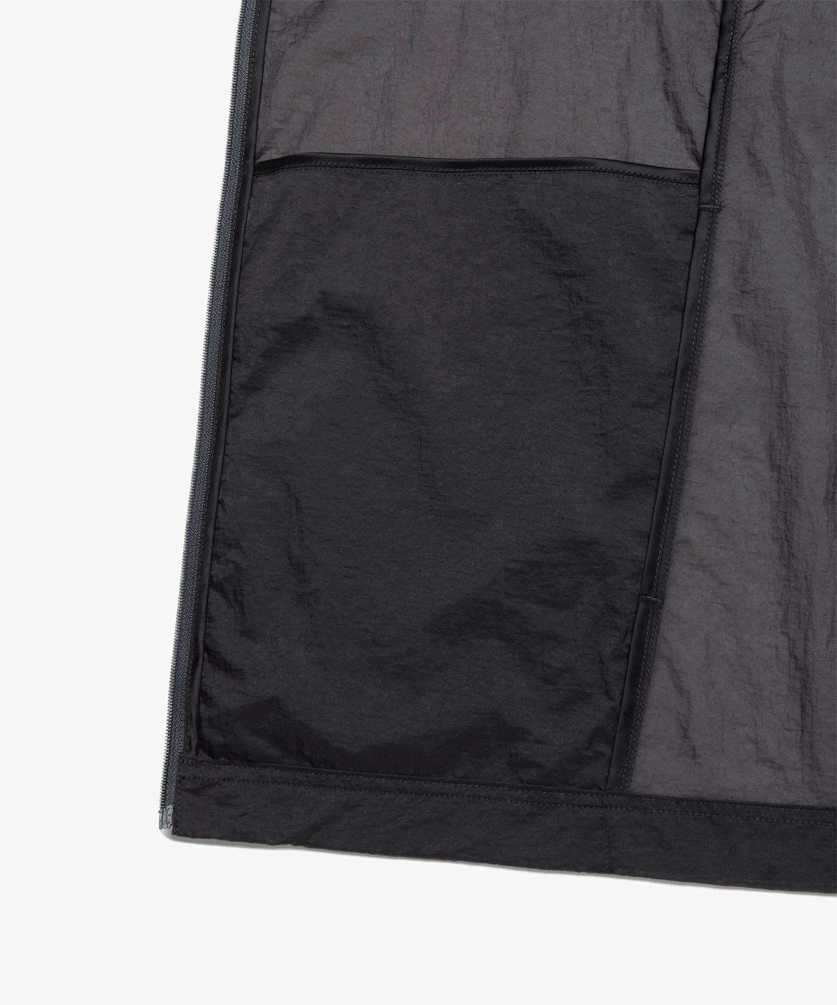 엘엠씨(LMC) OVAL GLOBE LIGHT WEIGHT JACKET charcoal