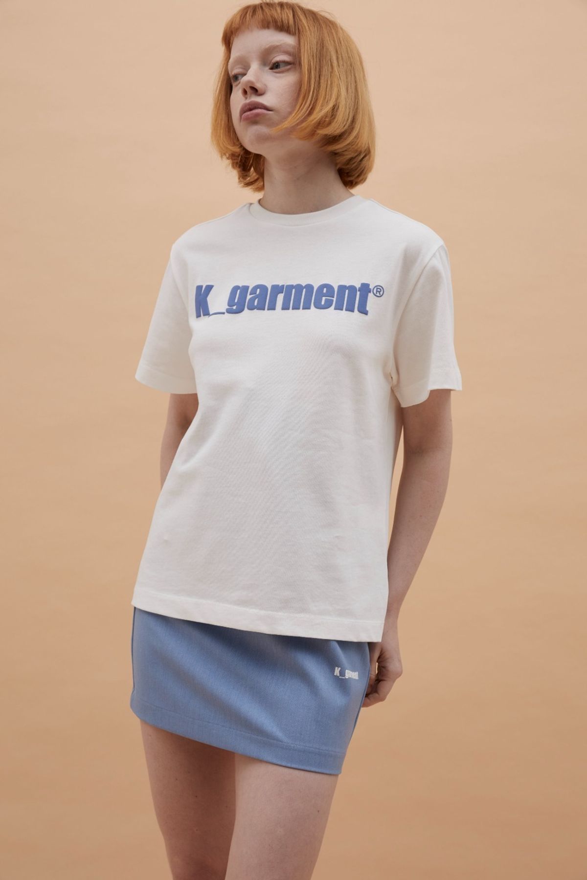 카먼트(K-GARMENT) U 빅 볼륨로고티 WHITE