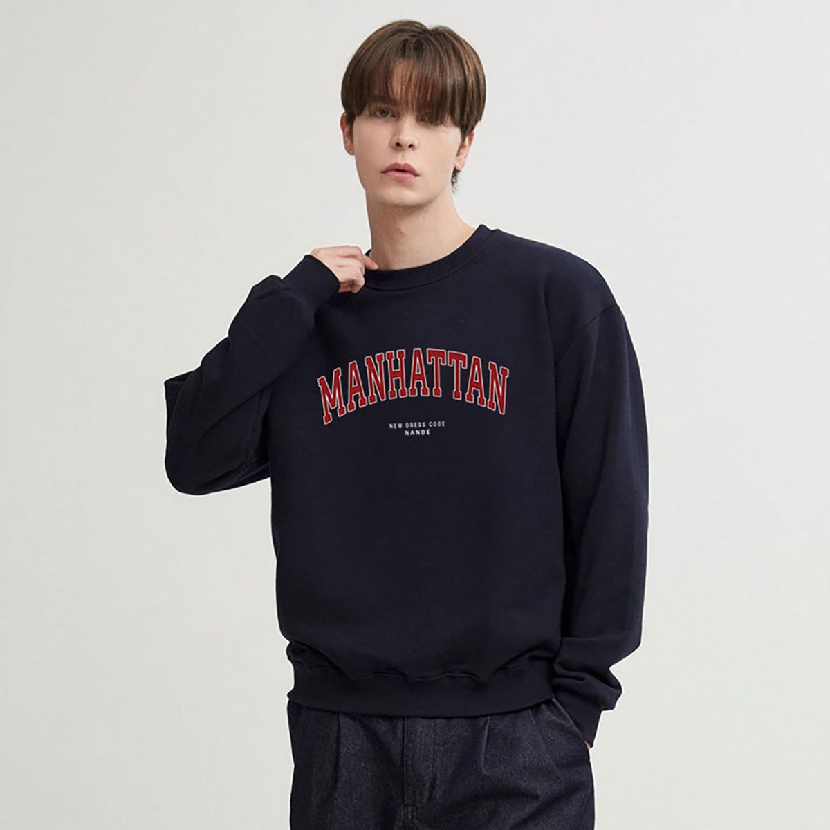 난데(NANDE) MANHATTAN 프린팅 오버핏 맨투맨 8color