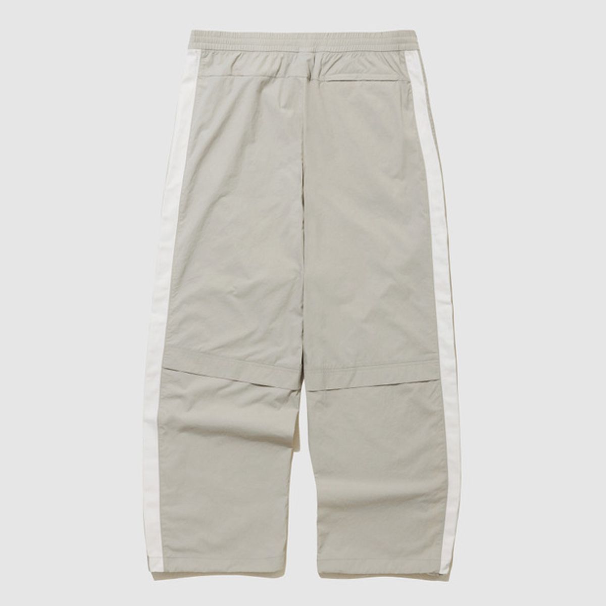 엄브로(UMBRO) 더블데커 스트레이트 & 조거 2WAY 팬츠 베이지(UQ121CPT13)