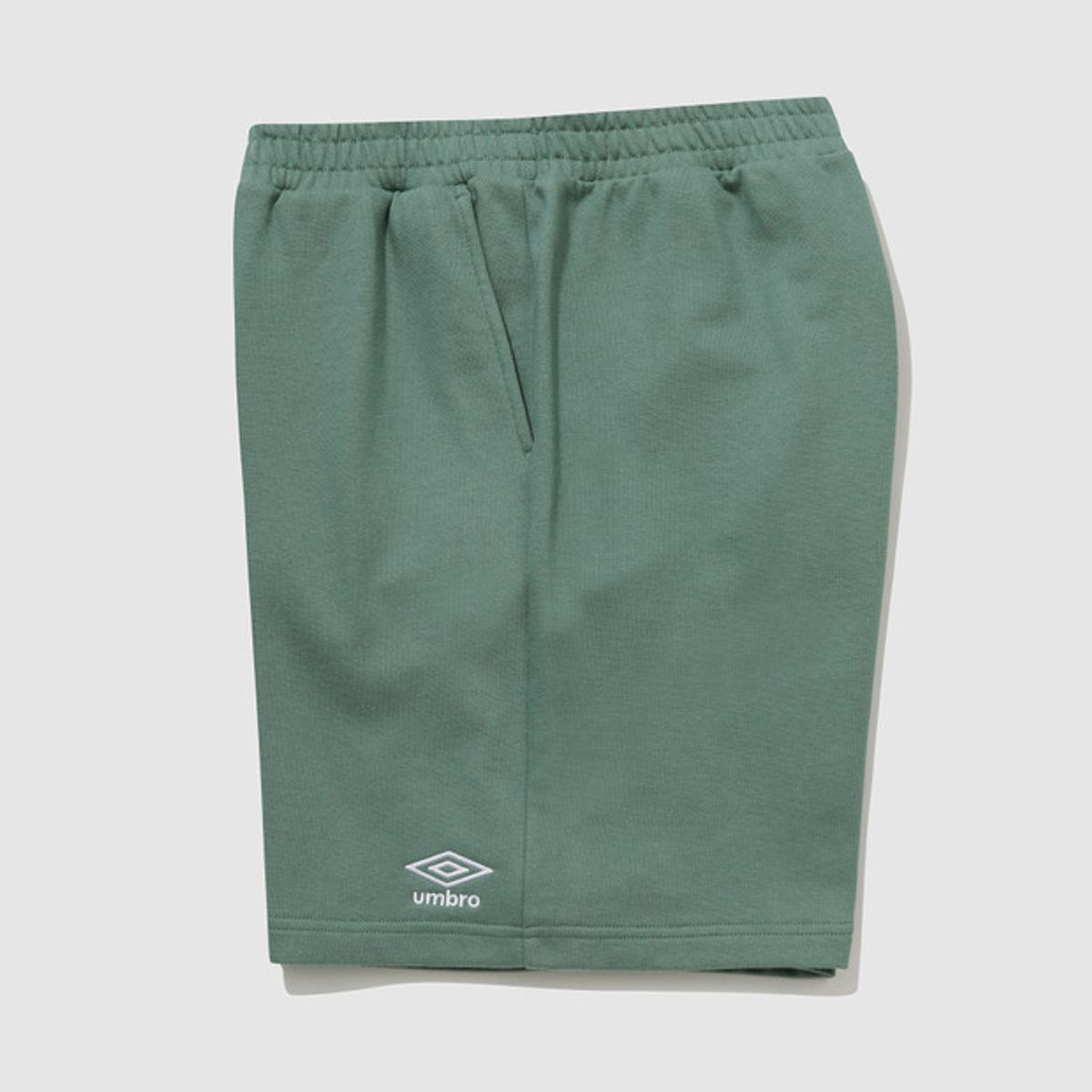 엄브로(UMBRO) 에센셜 스웨트 4.5부 반바지 그린(UQ123CHP19)