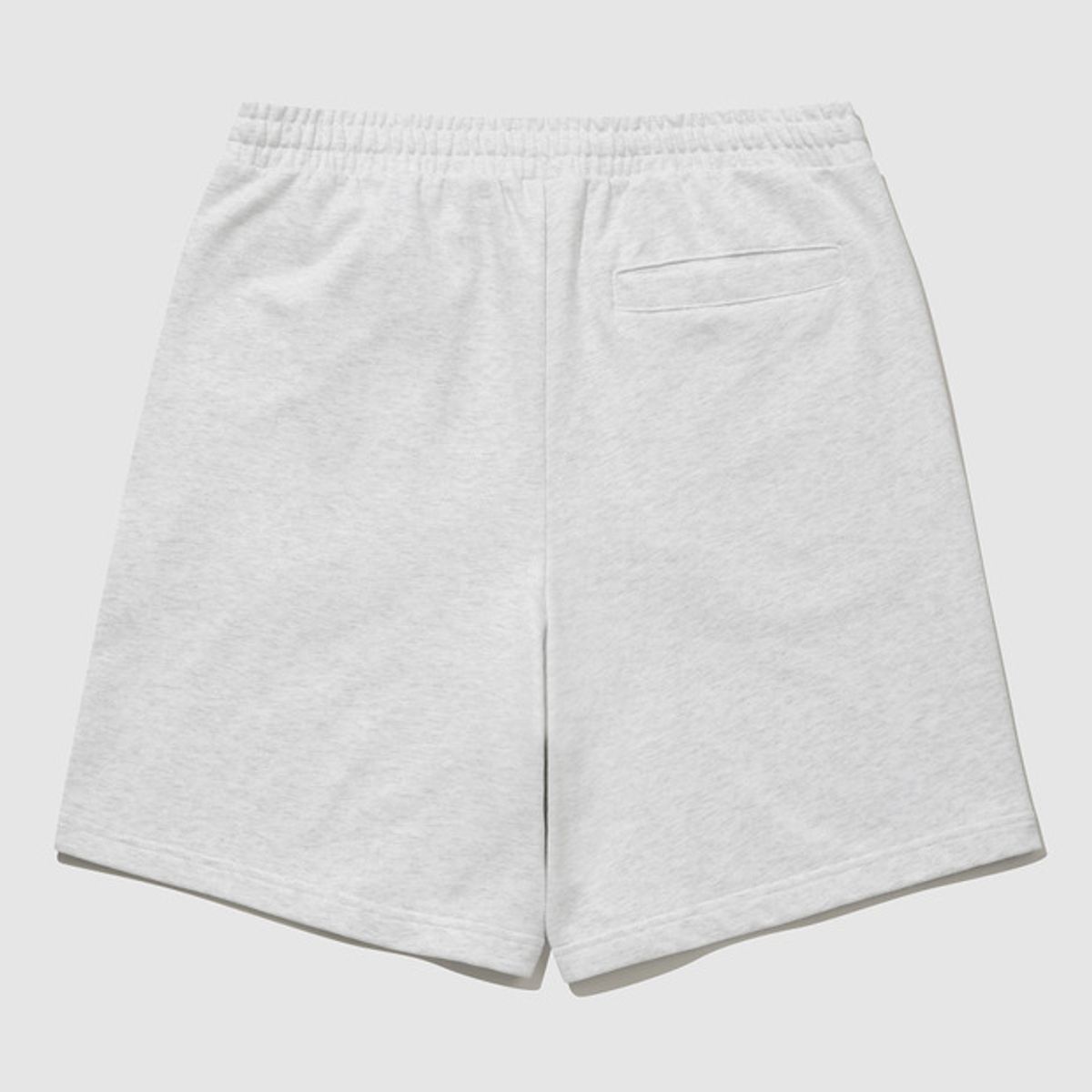 엄브로(UMBRO) 에센셜 스웨트 4.5부 반바지 화이트(UQ123CHP19)