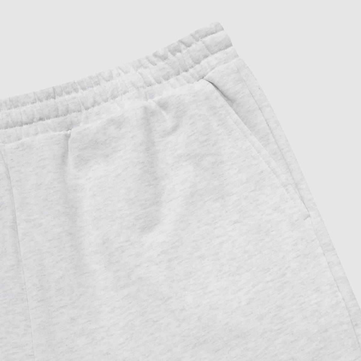 엄브로(UMBRO) 에센셜 스웨트 4.5부 반바지 화이트(UQ123CHP19)