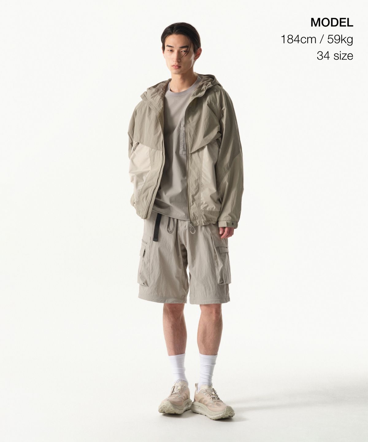 무신사 스탠다드(MUSINSA STANDARD) [시티 레저] 와이드 벨티드 디태처블 카고 팬츠 [그레이쉬 베이지]